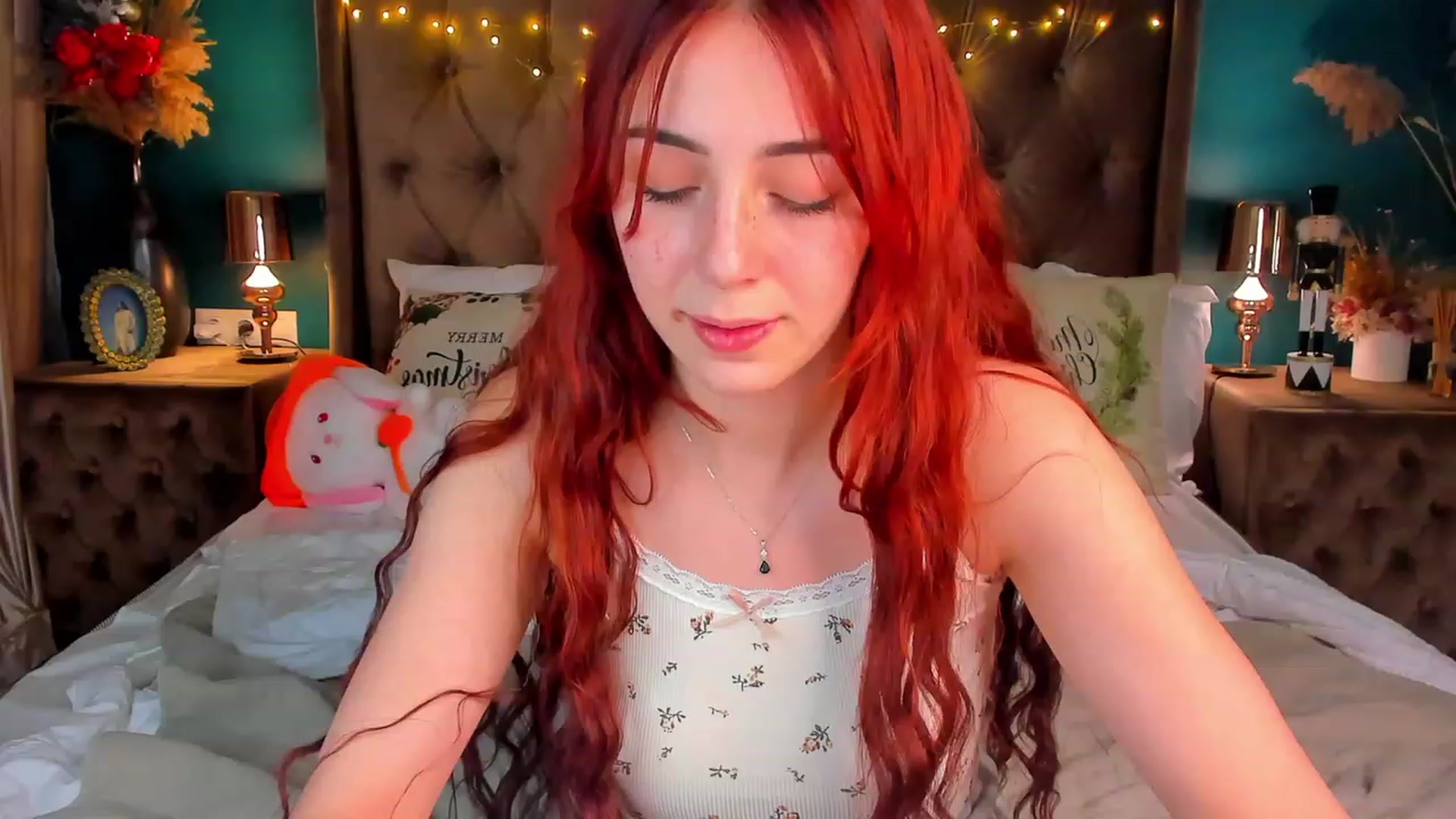 Gallery image thumbnail from ElsaYoung's myfreecams stream on, 01/02/2024, 16:00 image 19 of 20