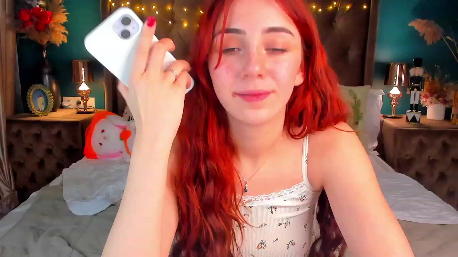 Gallery image thumbnail from ElsaYoung's myfreecams stream on, 01/02/2024, 16:00 image 11 of 20