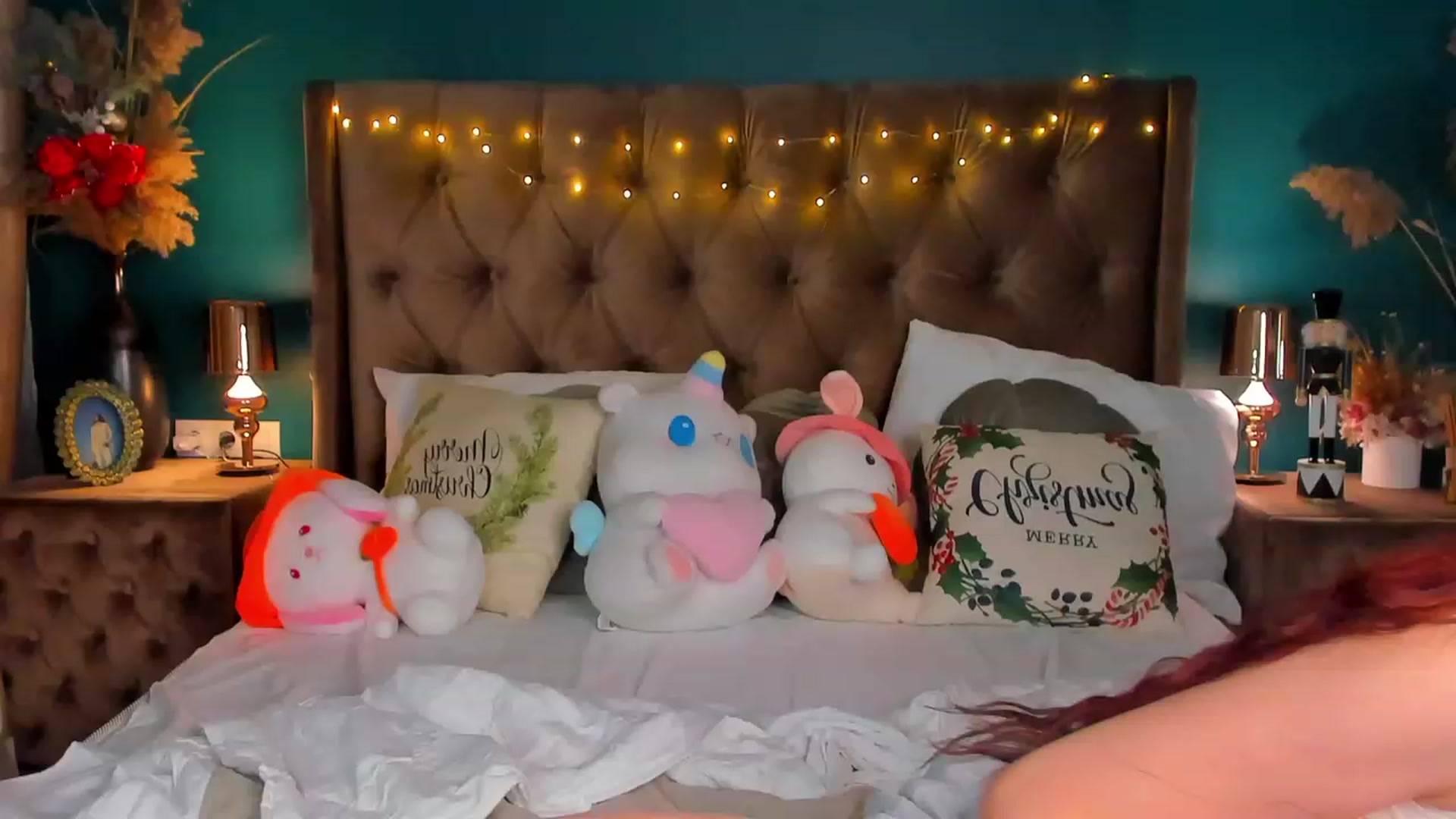 Gallery image thumbnail from ElsaYoung's myfreecams stream on, 01/02/2024, 18:31 image 18 of 20