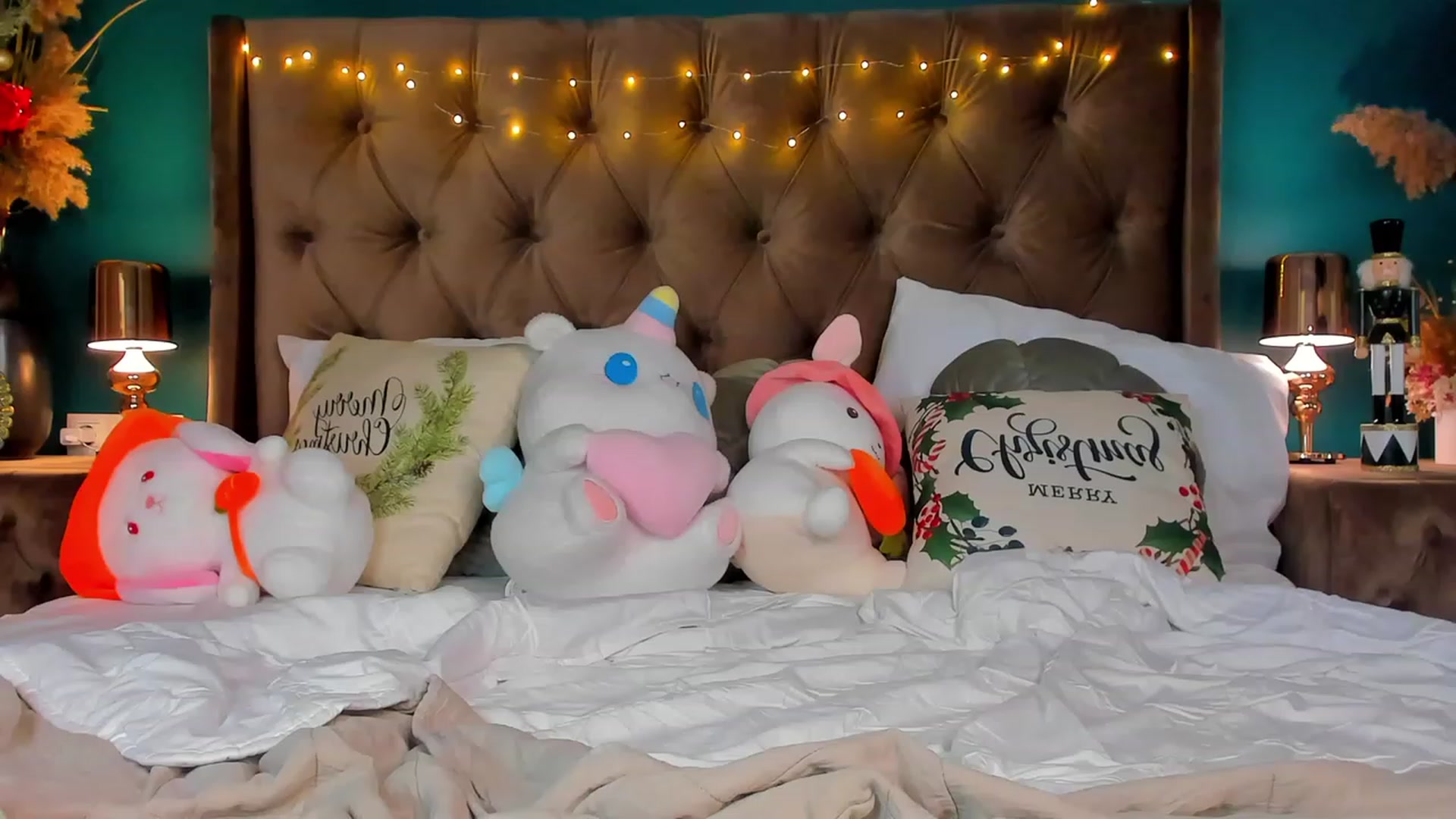 Gallery image thumbnail from ElsaYoung's myfreecams stream on, 01/02/2024, 20:08 image 17 of 20