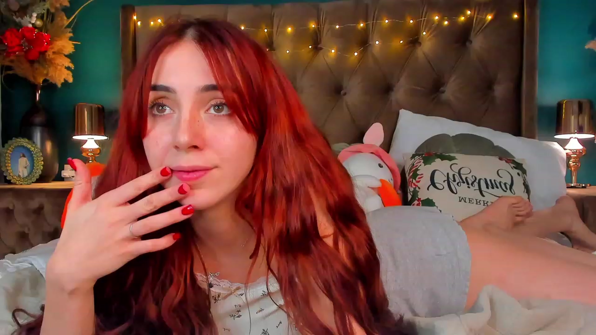 Gallery image thumbnail from ElsaYoung's myfreecams stream on, 01/02/2024, 20:08 image 8 of 20