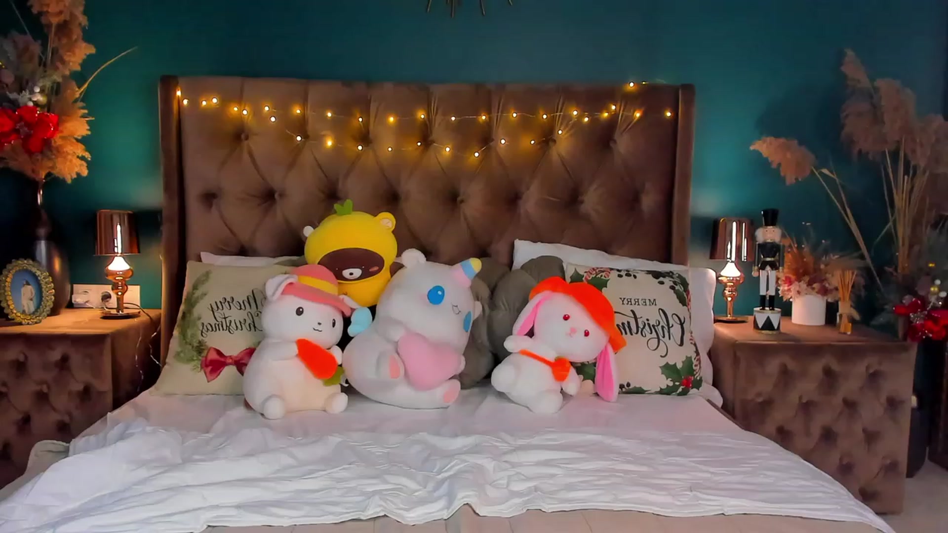 Gallery image thumbnail from ElsaYoung's myfreecams stream on, 01/03/2024, 06:28 image 7 of 20