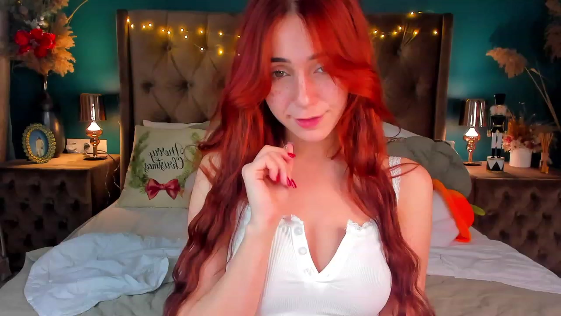 Gallery image thumbnail from ElsaYoung's myfreecams stream on, 01/03/2024, 10:51 image 16 of 20