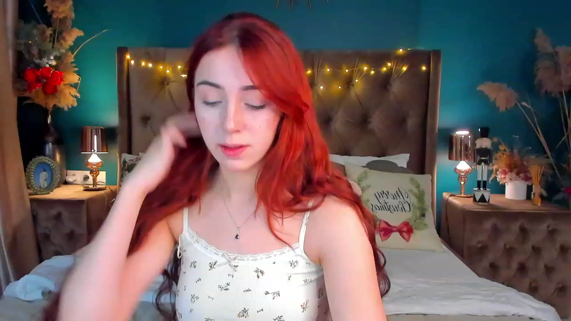 Gallery image thumbnail from ElsaYoung's myfreecams stream on, 01/04/2024, 14:31 image 2 of 20