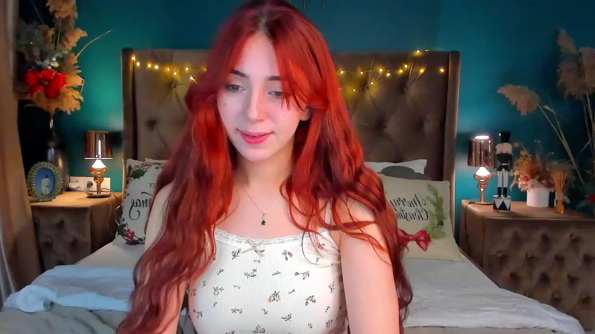 Gallery image thumbnail from ElsaYoung's myfreecams stream on, 01/04/2024, 14:31 image 7 of 20