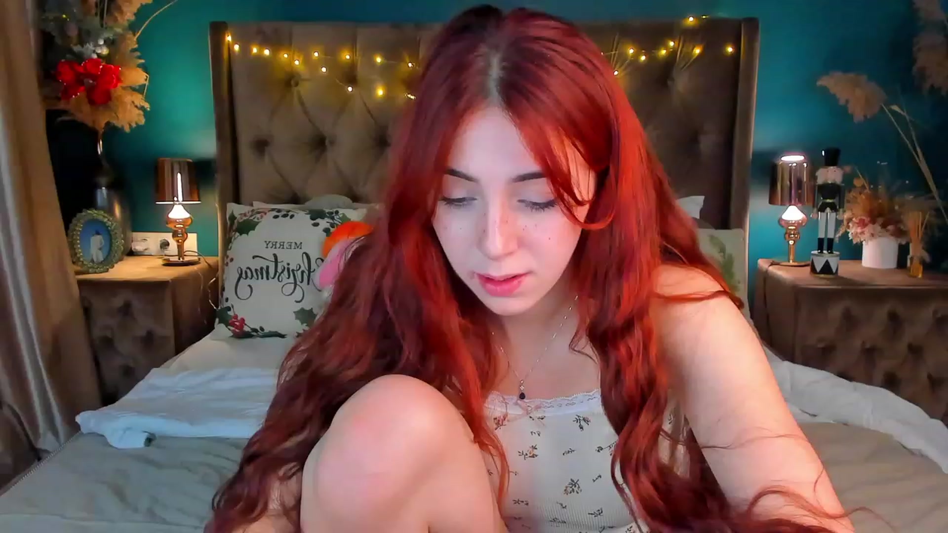 Gallery image thumbnail from ElsaYoung's myfreecams stream on, 01/04/2024, 14:31 image 19 of 20