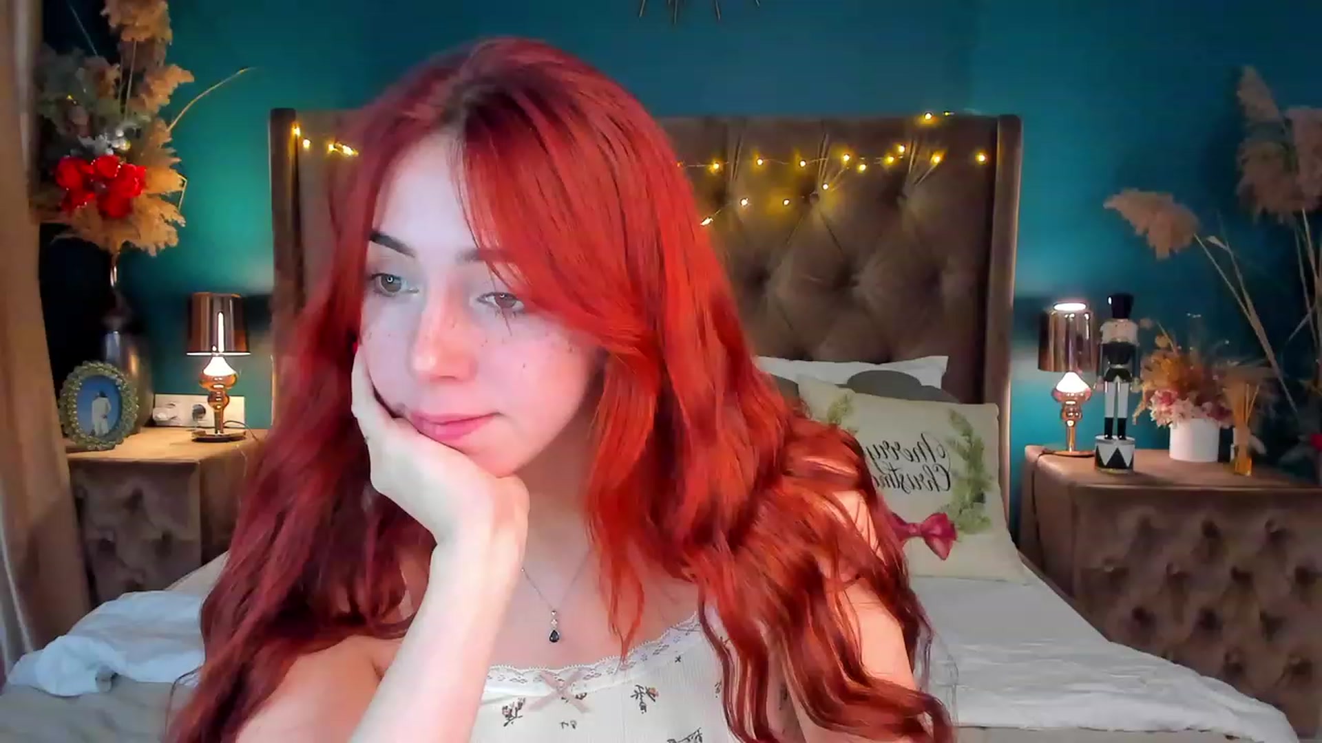 Gallery image thumbnail from ElsaYoung's myfreecams stream on, 01/04/2024, 14:31 image 3 of 20