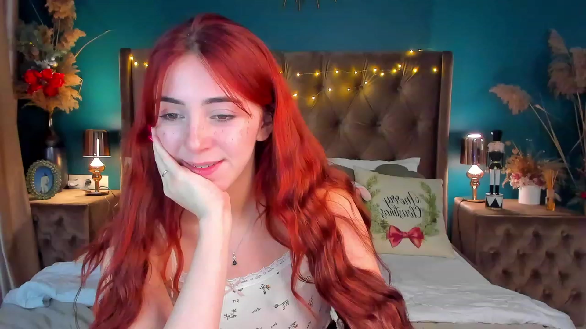 Gallery image thumbnail from ElsaYoung's myfreecams stream on, 01/04/2024, 14:31 image 4 of 20