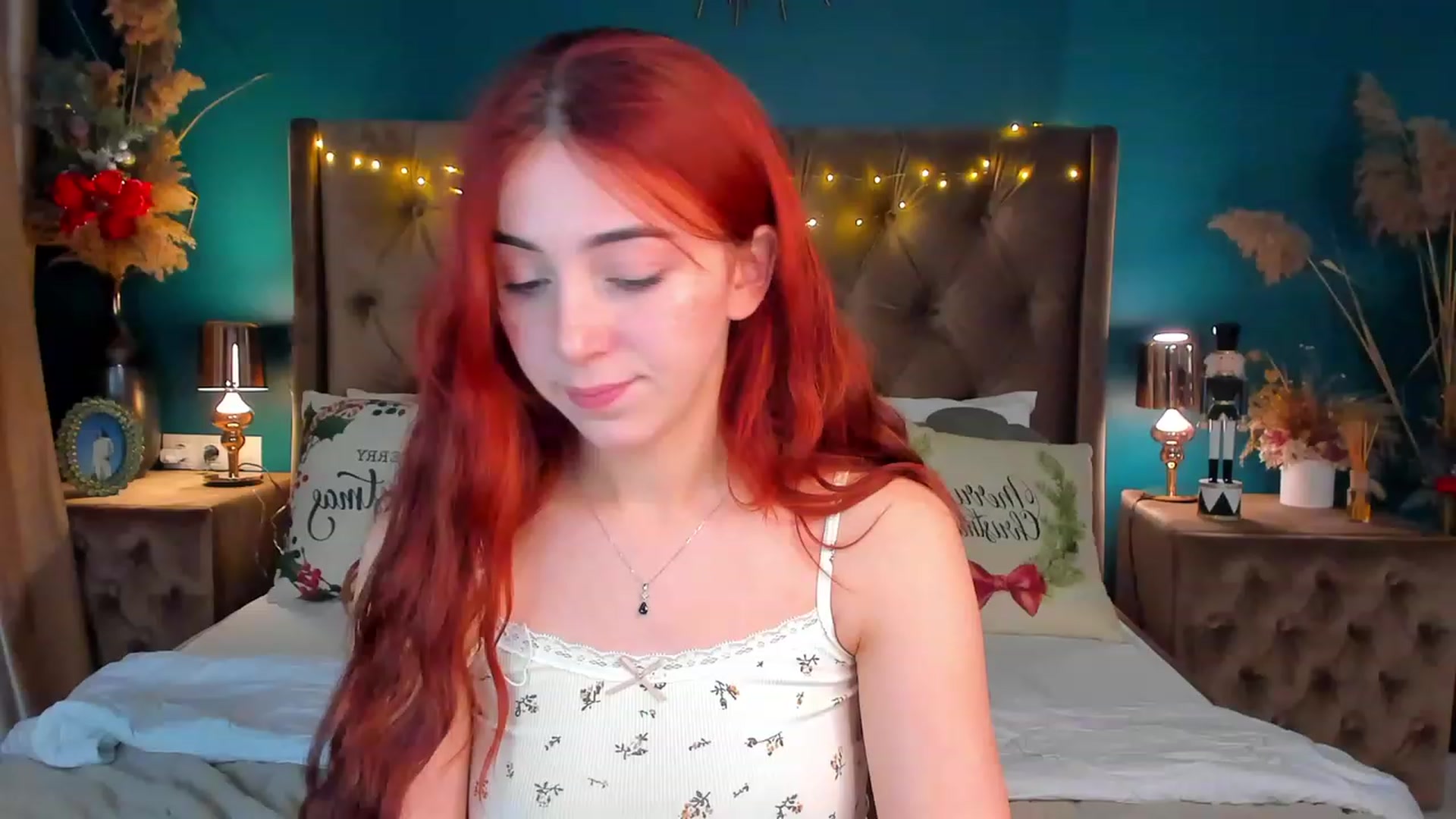 Gallery image thumbnail from ElsaYoung's myfreecams stream on, 01/04/2024, 14:31 image 10 of 20