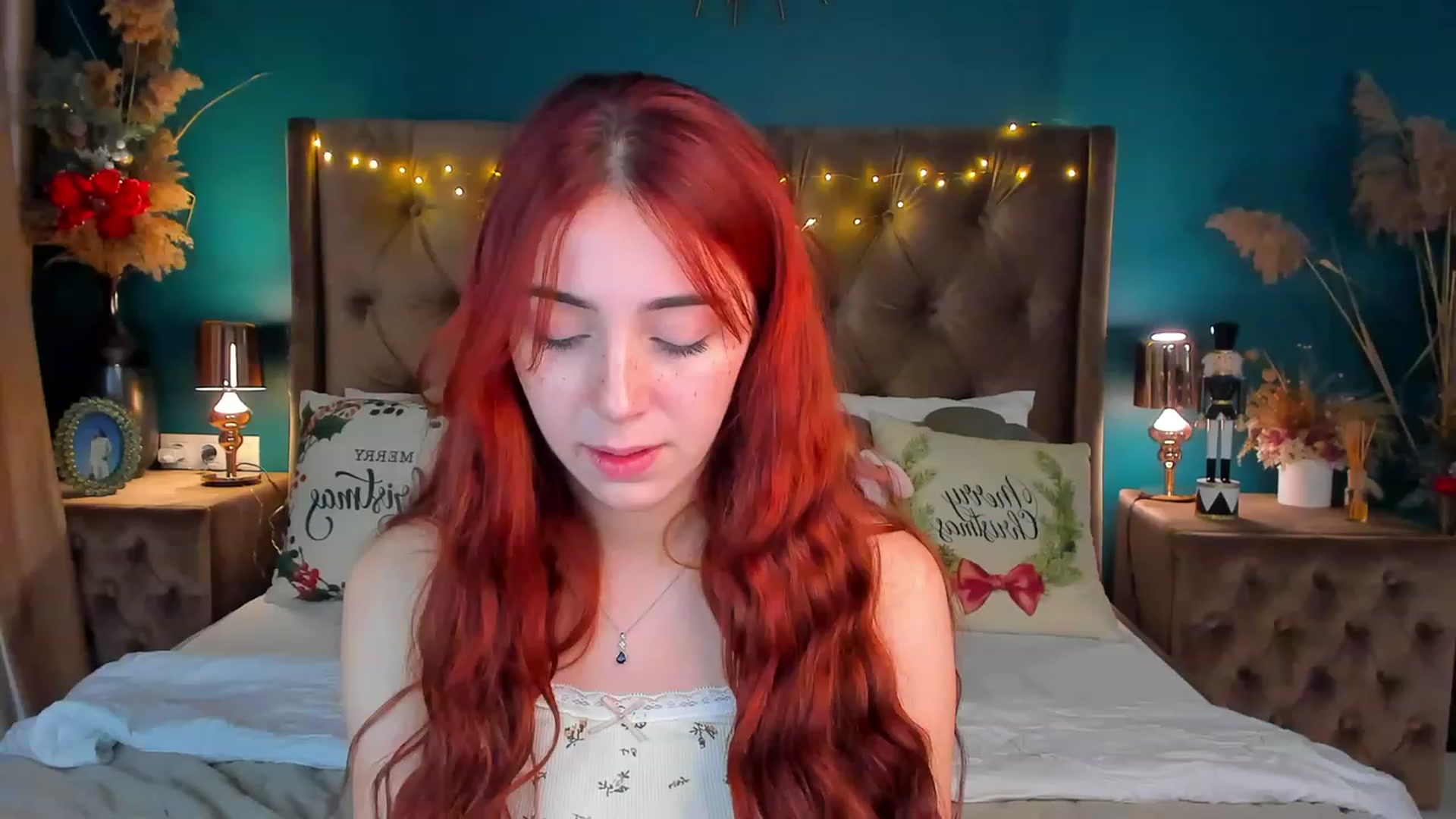 Gallery image thumbnail from ElsaYoung's myfreecams stream on, 01/04/2024, 14:31 image 11 of 20