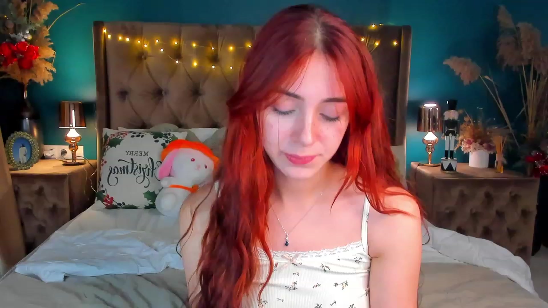 Gallery image thumbnail from ElsaYoung's myfreecams stream on, 01/04/2024, 16:53 image 7 of 20