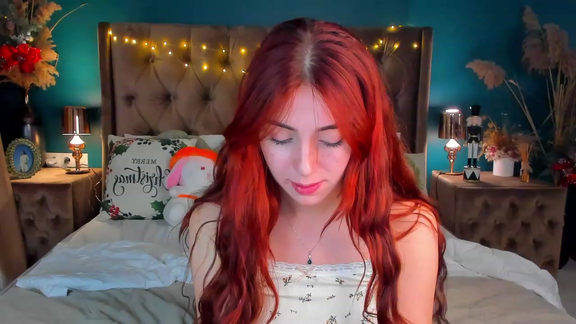 Gallery image thumbnail from ElsaYoung's myfreecams stream on, 01/04/2024, 16:53 image 6 of 20