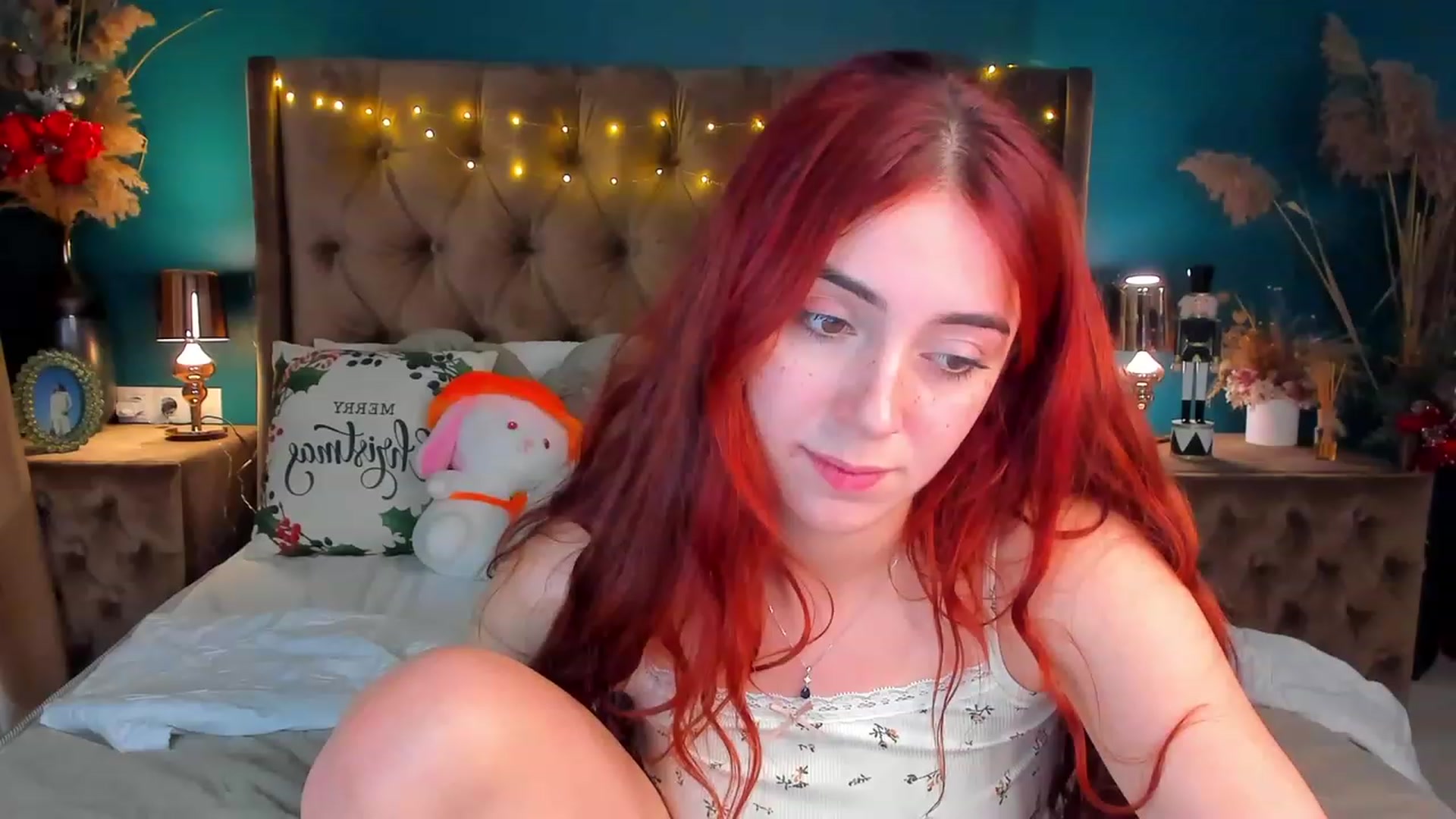 Gallery image thumbnail from ElsaYoung's myfreecams stream on, 01/04/2024, 16:53 image 11 of 20