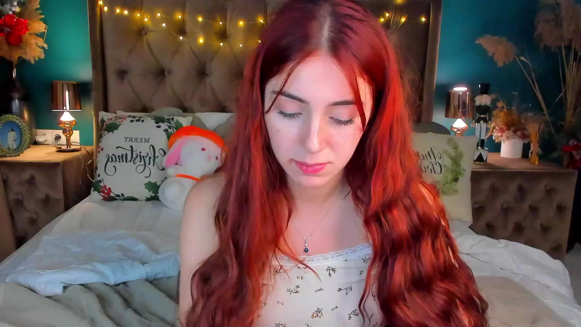 Gallery image thumbnail from ElsaYoung's myfreecams stream on, 01/04/2024, 18:25 image 8 of 20