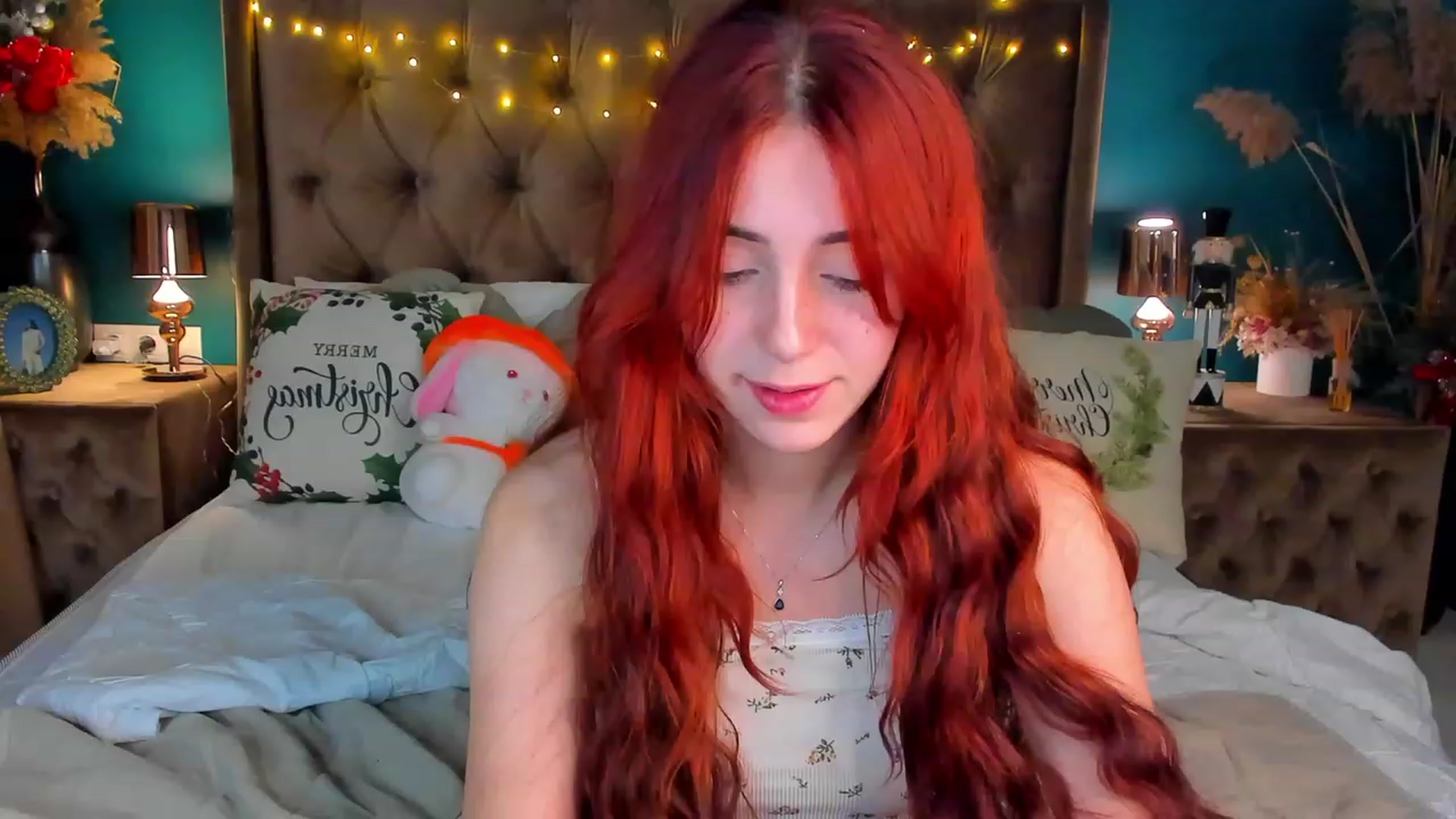 Gallery image thumbnail from ElsaYoung's myfreecams stream on, 01/04/2024, 18:25 image 17 of 20