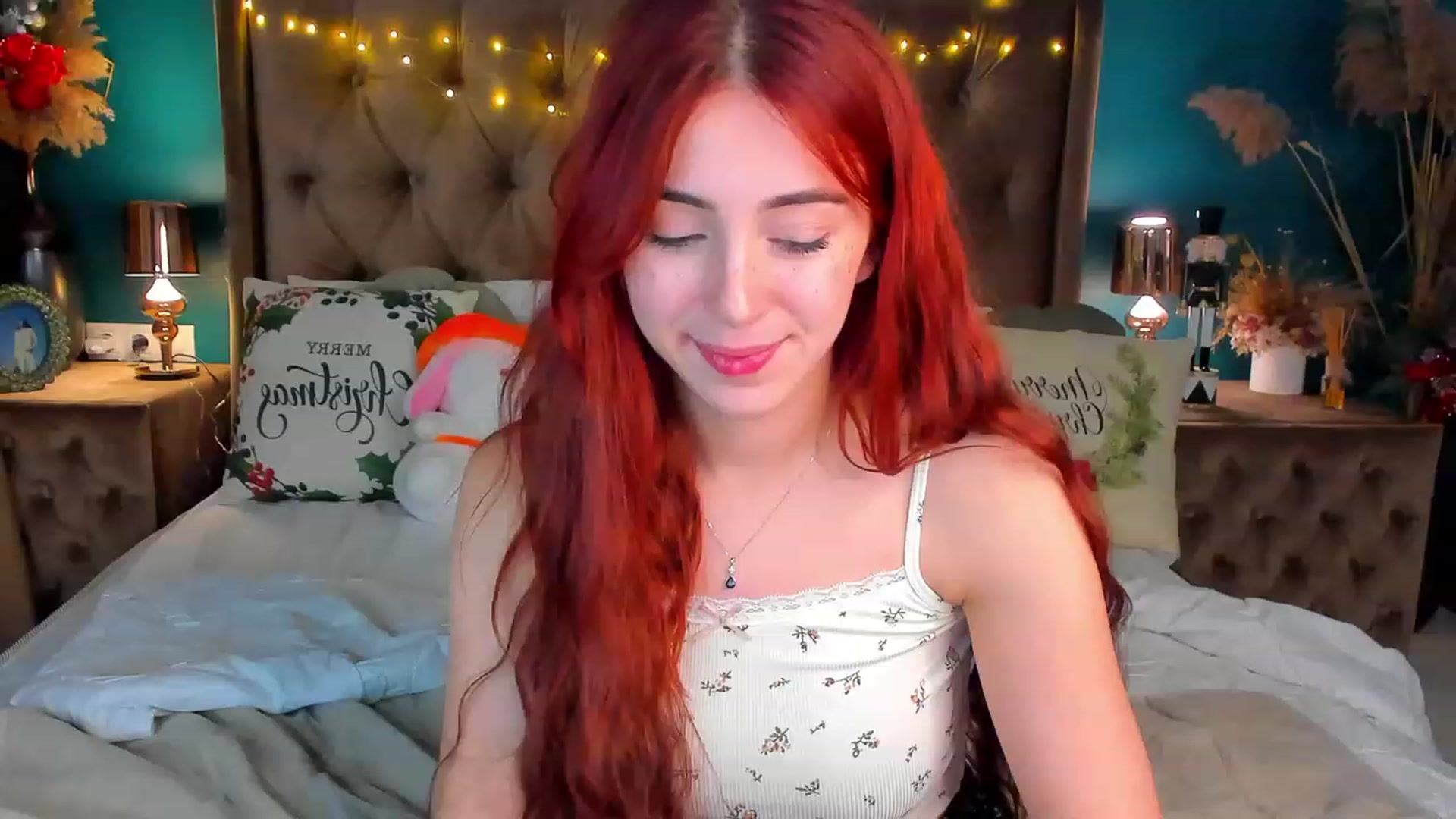 Gallery image thumbnail from ElsaYoung's myfreecams stream on, 01/04/2024, 18:25 image 1 of 20