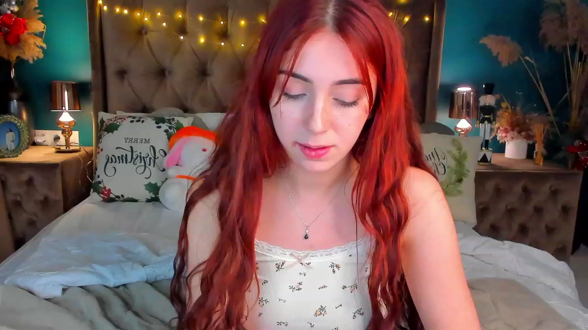 Gallery image thumbnail from ElsaYoung's myfreecams stream on, 01/04/2024, 18:25 image 3 of 20