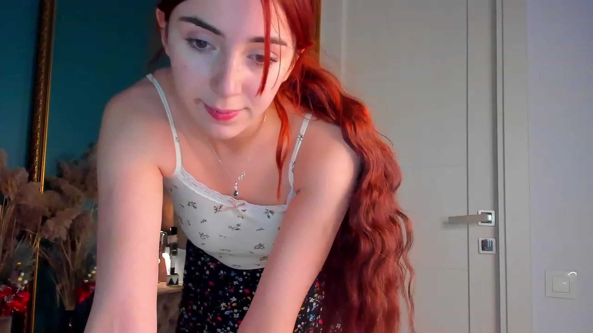Gallery image thumbnail from ElsaYoung's myfreecams stream on, 01/04/2024, 20:41 image 4 of 20