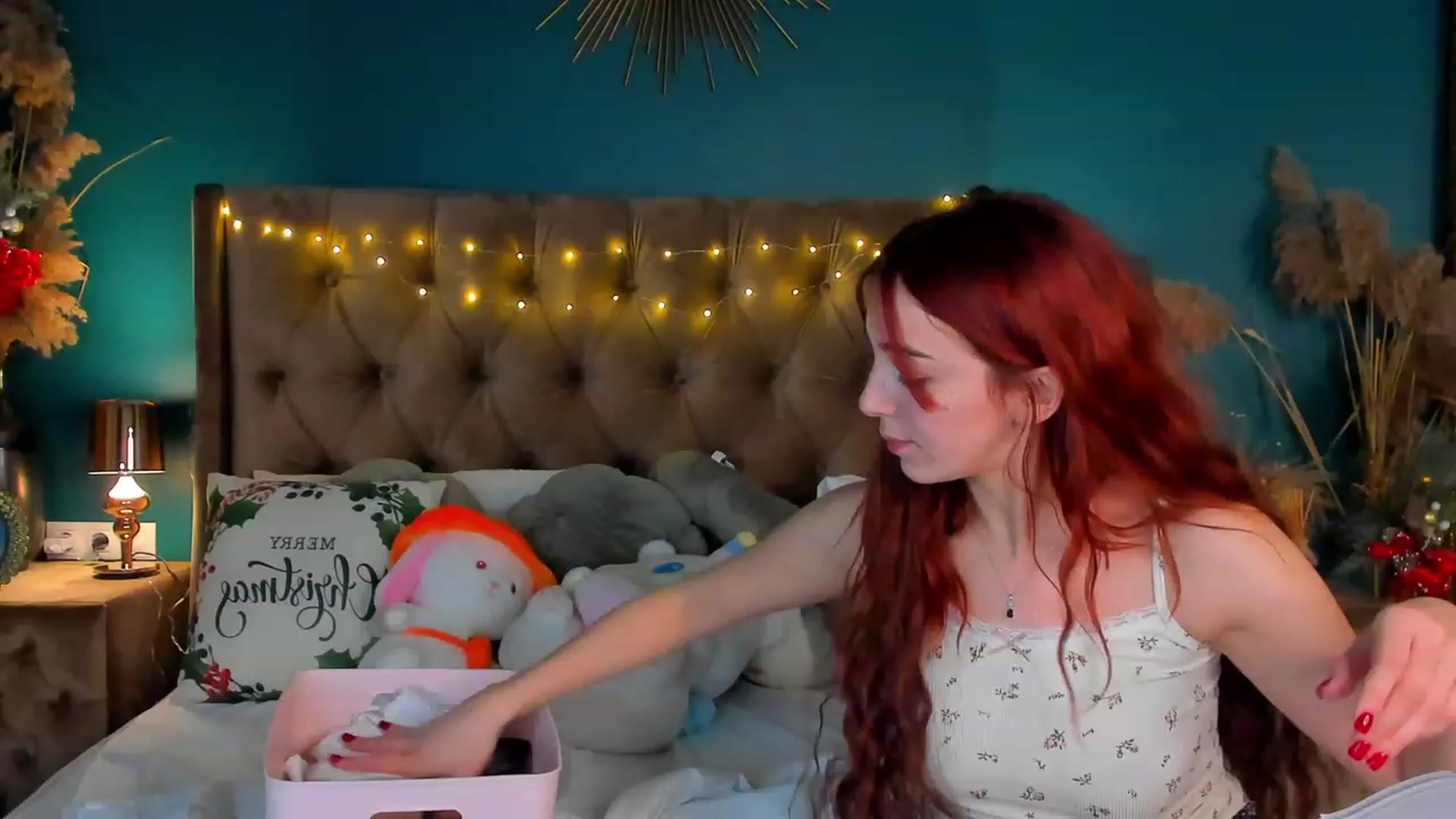 Gallery image thumbnail from ElsaYoung's myfreecams stream on, 01/04/2024, 20:41 image 1 of 20