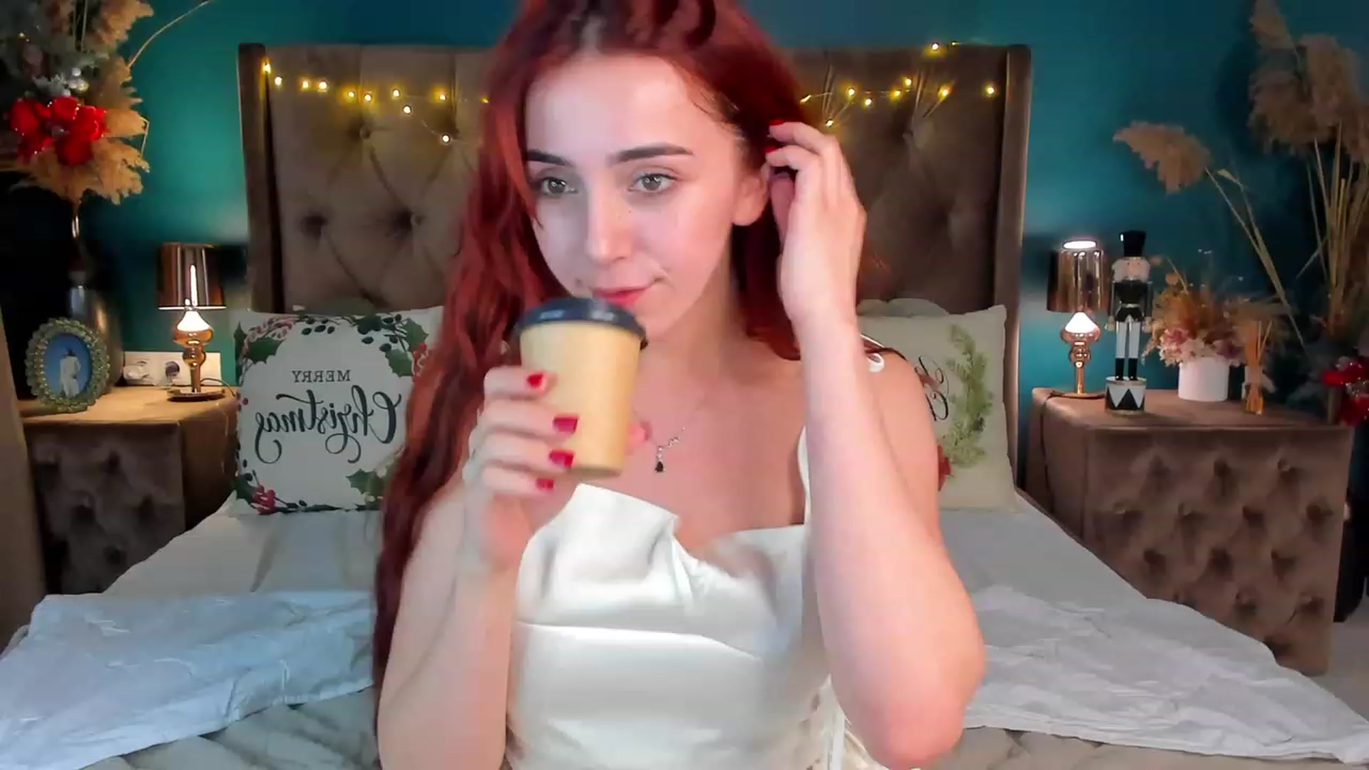 Gallery image thumbnail from ElsaYoung's myfreecams stream on, 01/05/2024, 11:05 image 1 of 20