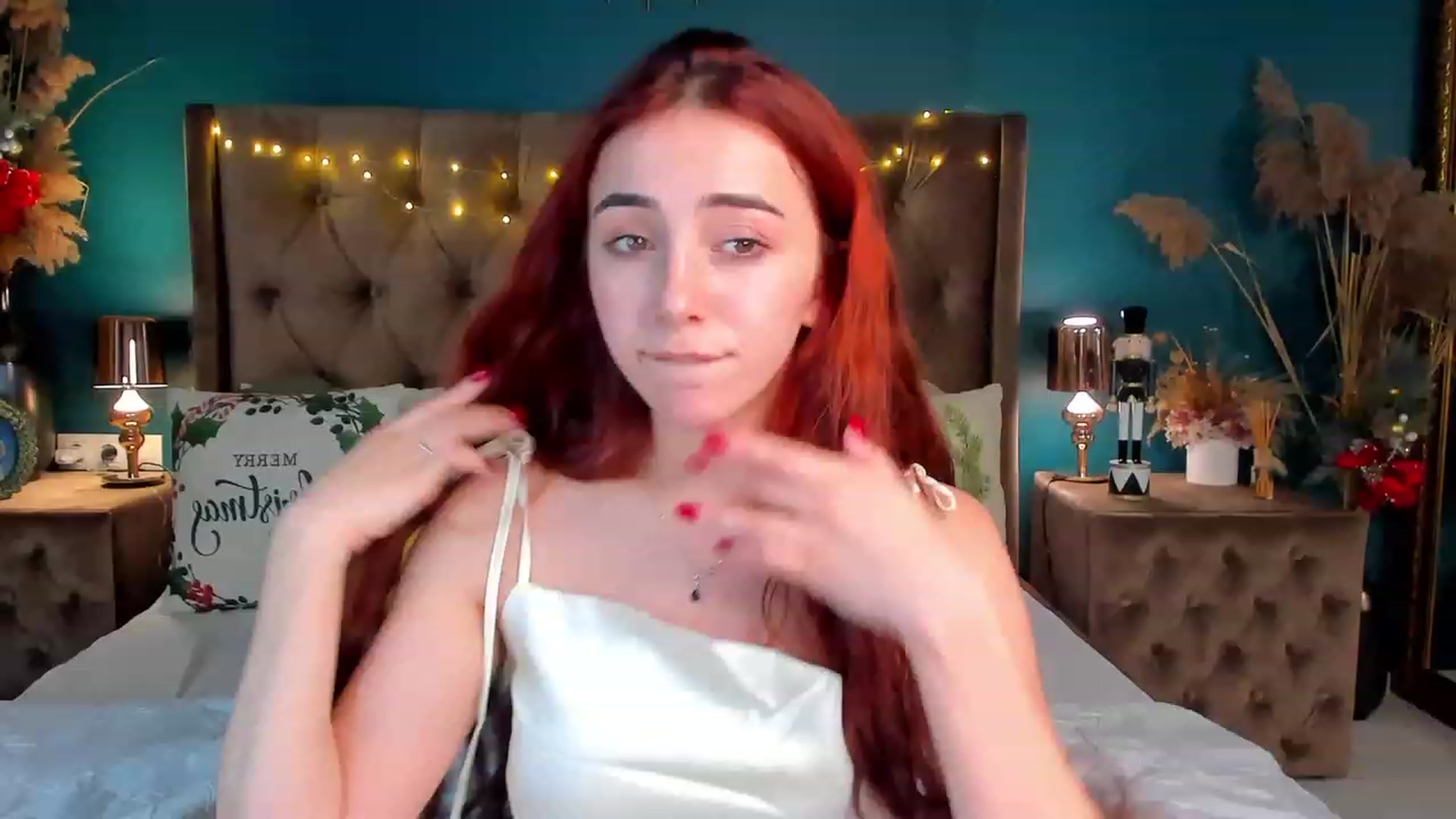 Gallery image thumbnail from ElsaYoung's myfreecams stream on, 01/05/2024, 11:05 image 15 of 20