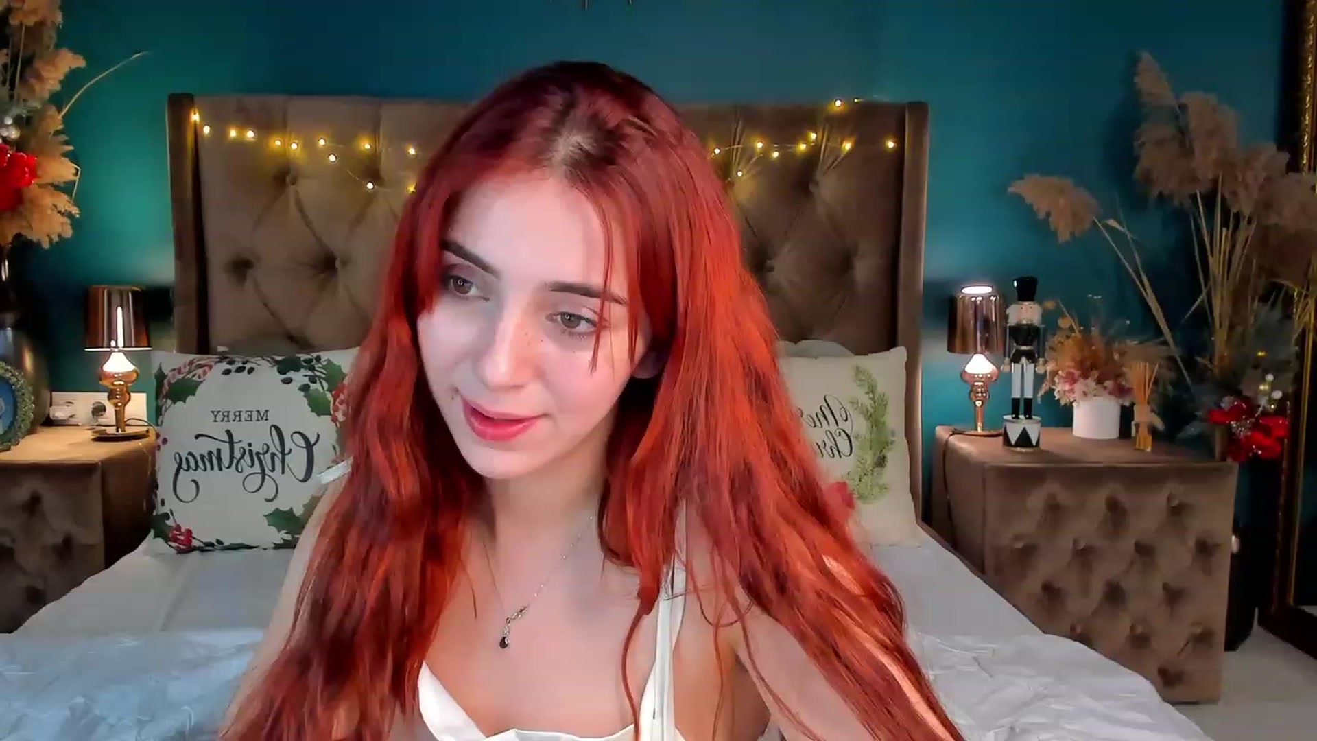 Gallery image thumbnail from ElsaYoung's myfreecams stream on, 01/05/2024, 11:05 image 18 of 20