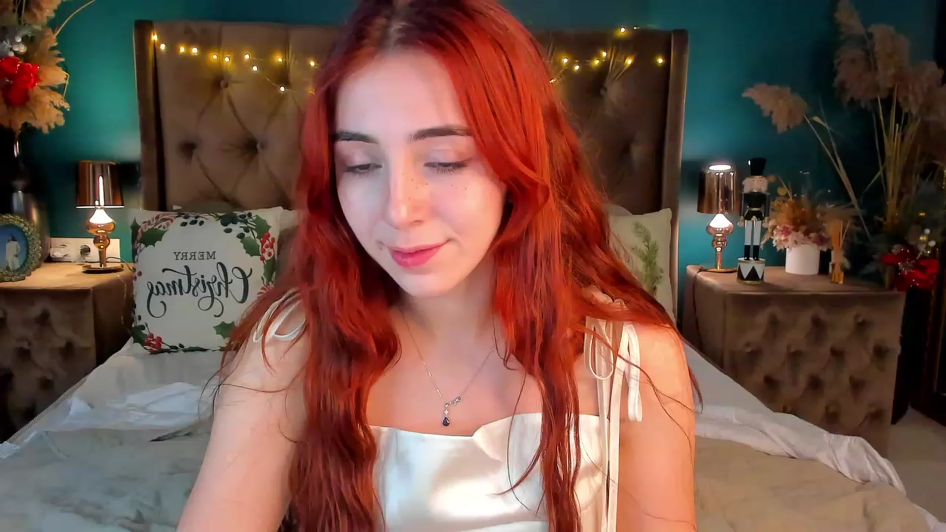 Gallery image thumbnail from ElsaYoung's myfreecams stream on, 01/05/2024, 13:04 image 14 of 20