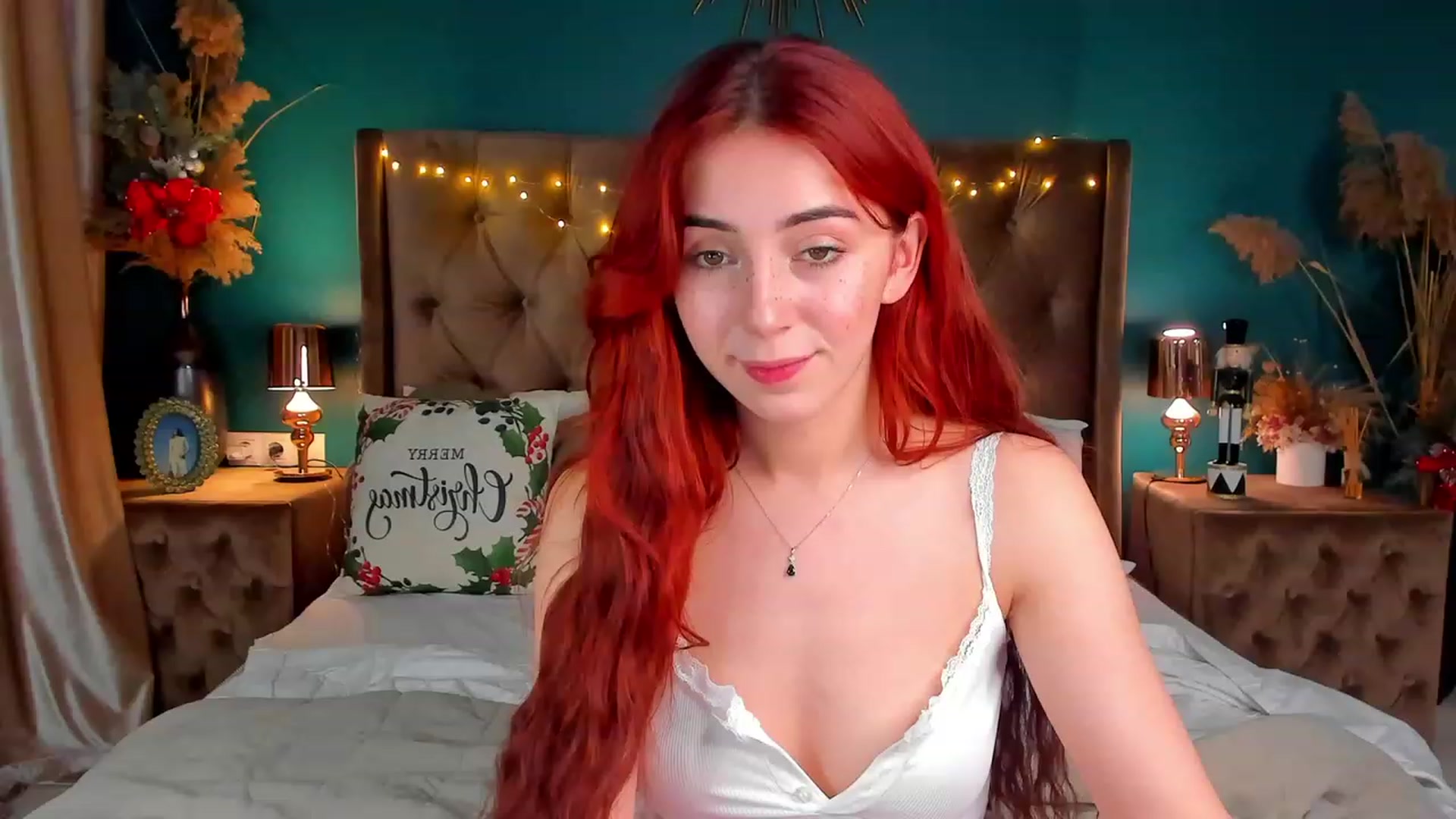 Gallery image thumbnail from ElsaYoung's myfreecams stream on, 01/06/2024, 15:54 image 4 of 20