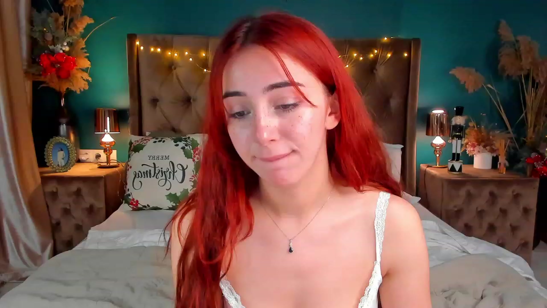 Gallery image thumbnail from ElsaYoung's myfreecams stream on, 01/06/2024, 15:54 image 14 of 20