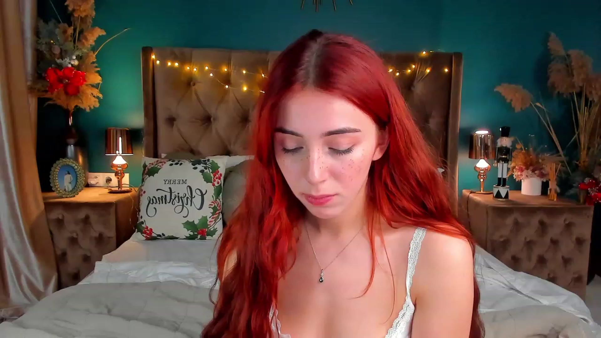 Gallery image thumbnail from ElsaYoung's myfreecams stream on, 01/06/2024, 16:44 image 1 of 20
