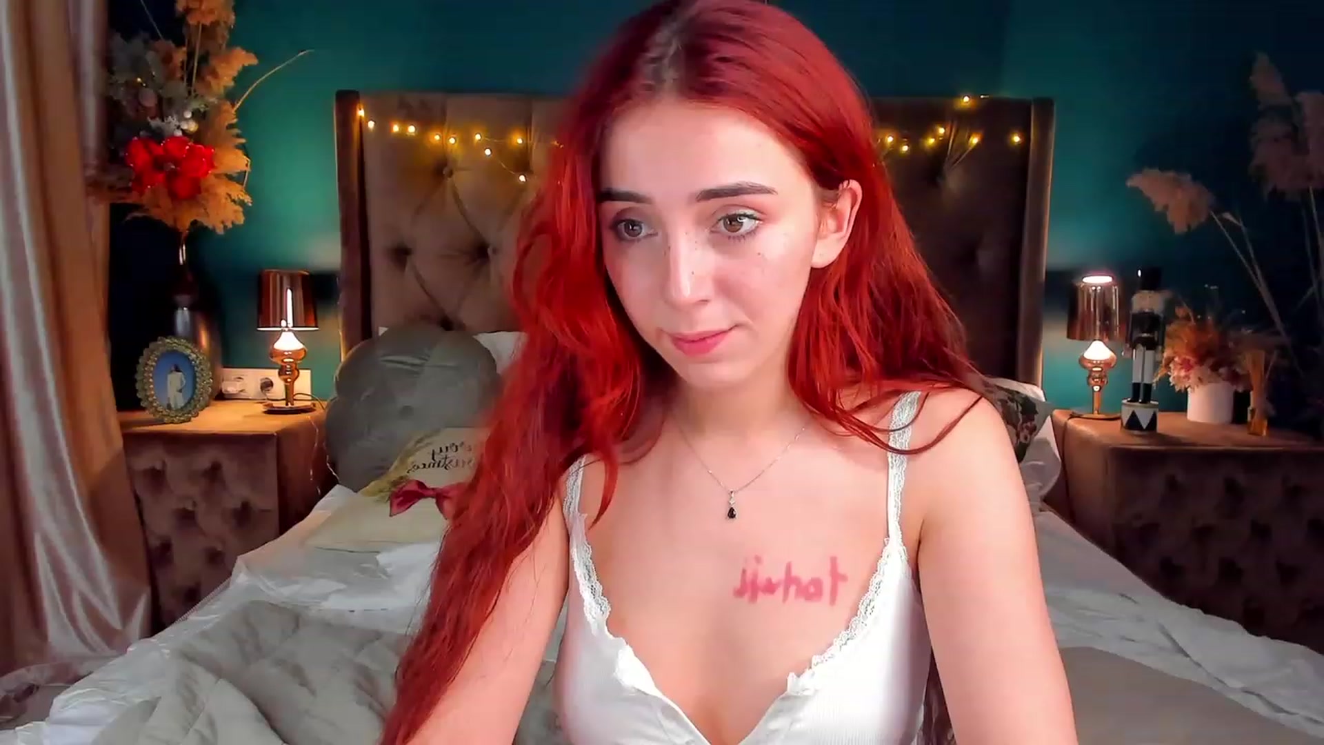 Gallery image thumbnail from ElsaYoung's myfreecams stream on, 01/06/2024, 20:33 image 15 of 20