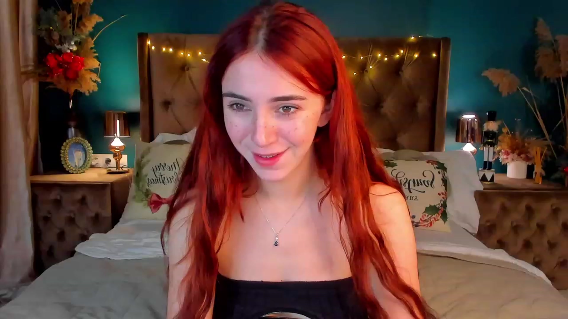 Gallery image thumbnail from ElsaYoung's myfreecams stream on, 01/07/2024, 21:00 image 18 of 20