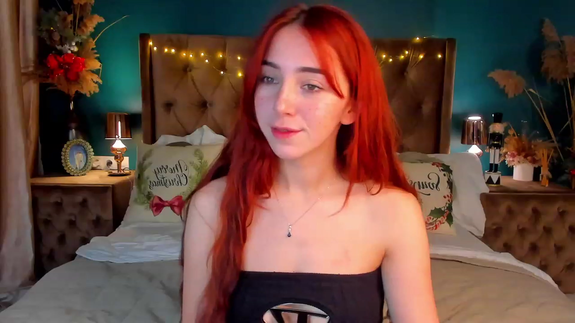 Gallery image thumbnail from ElsaYoung's myfreecams stream on, 01/07/2024, 21:00 image 14 of 20