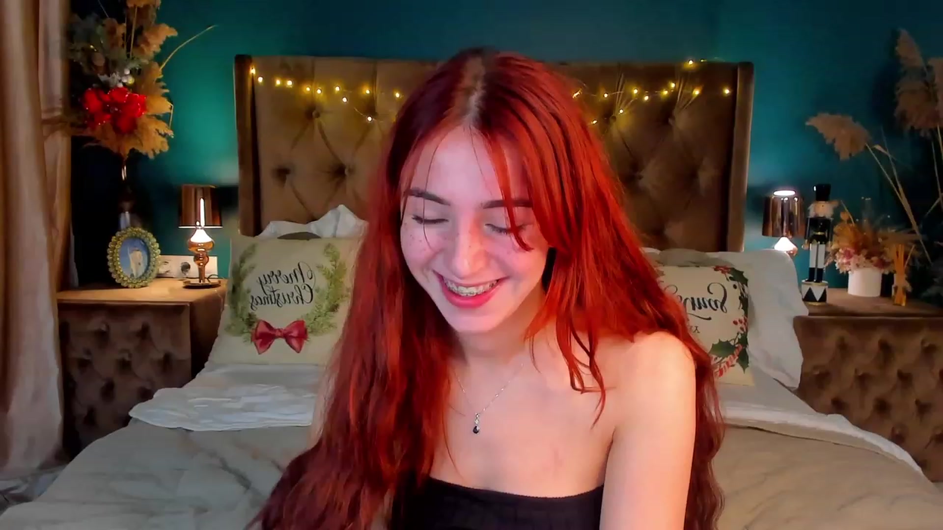 Gallery image thumbnail from ElsaYoung's myfreecams stream on, 01/07/2024, 21:44 image 9 of 20