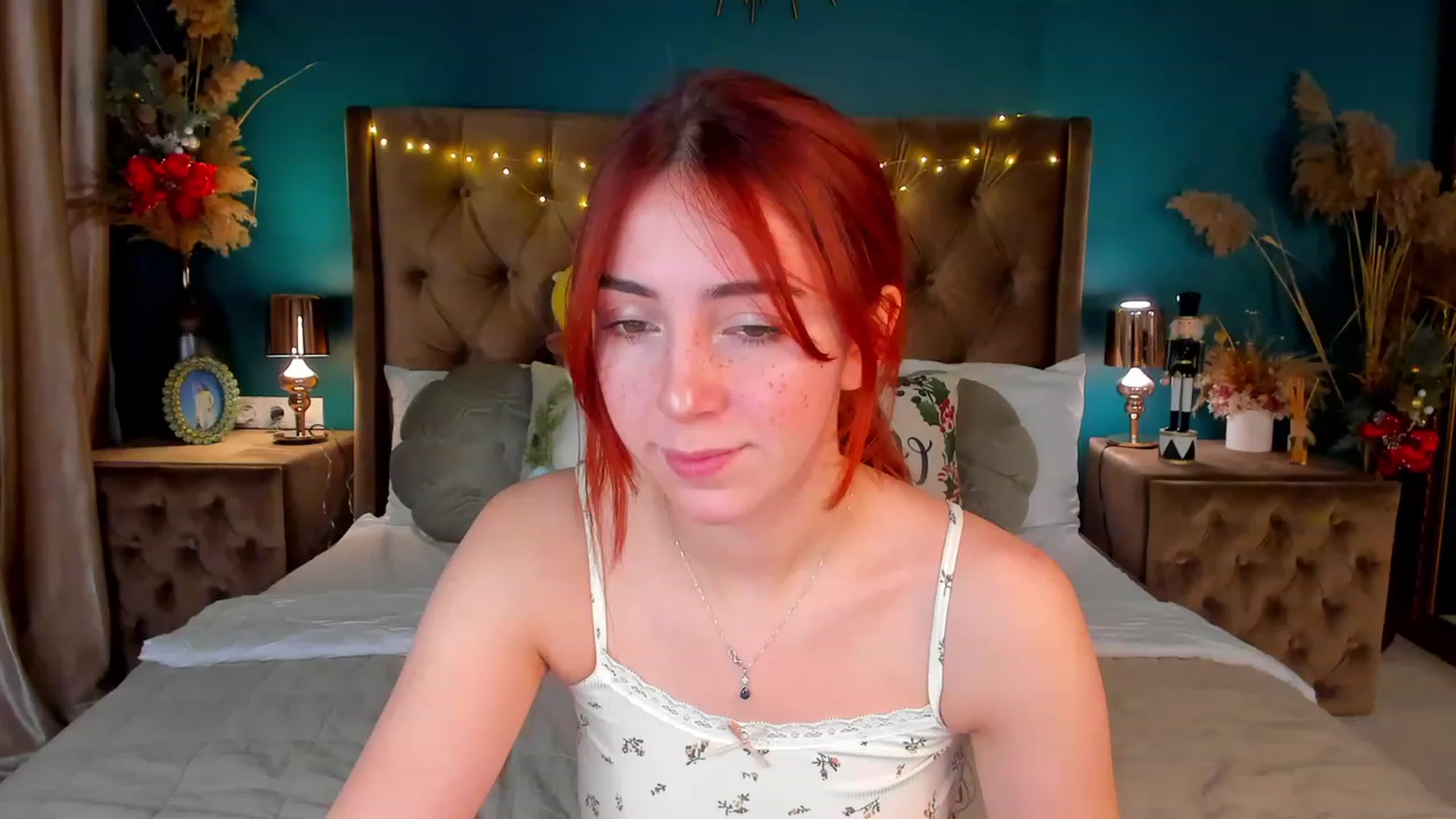 Gallery image thumbnail from ElsaYoung's myfreecams stream on, 01/11/2024, 13:46 image 16 of 20
