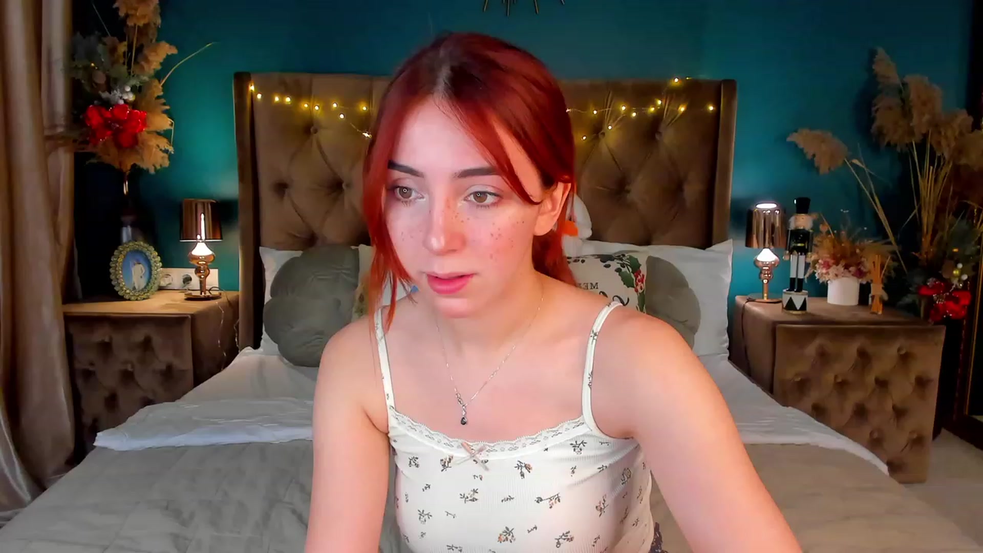 Gallery image thumbnail from ElsaYoung's myfreecams stream on, 01/11/2024, 13:46 image 6 of 20