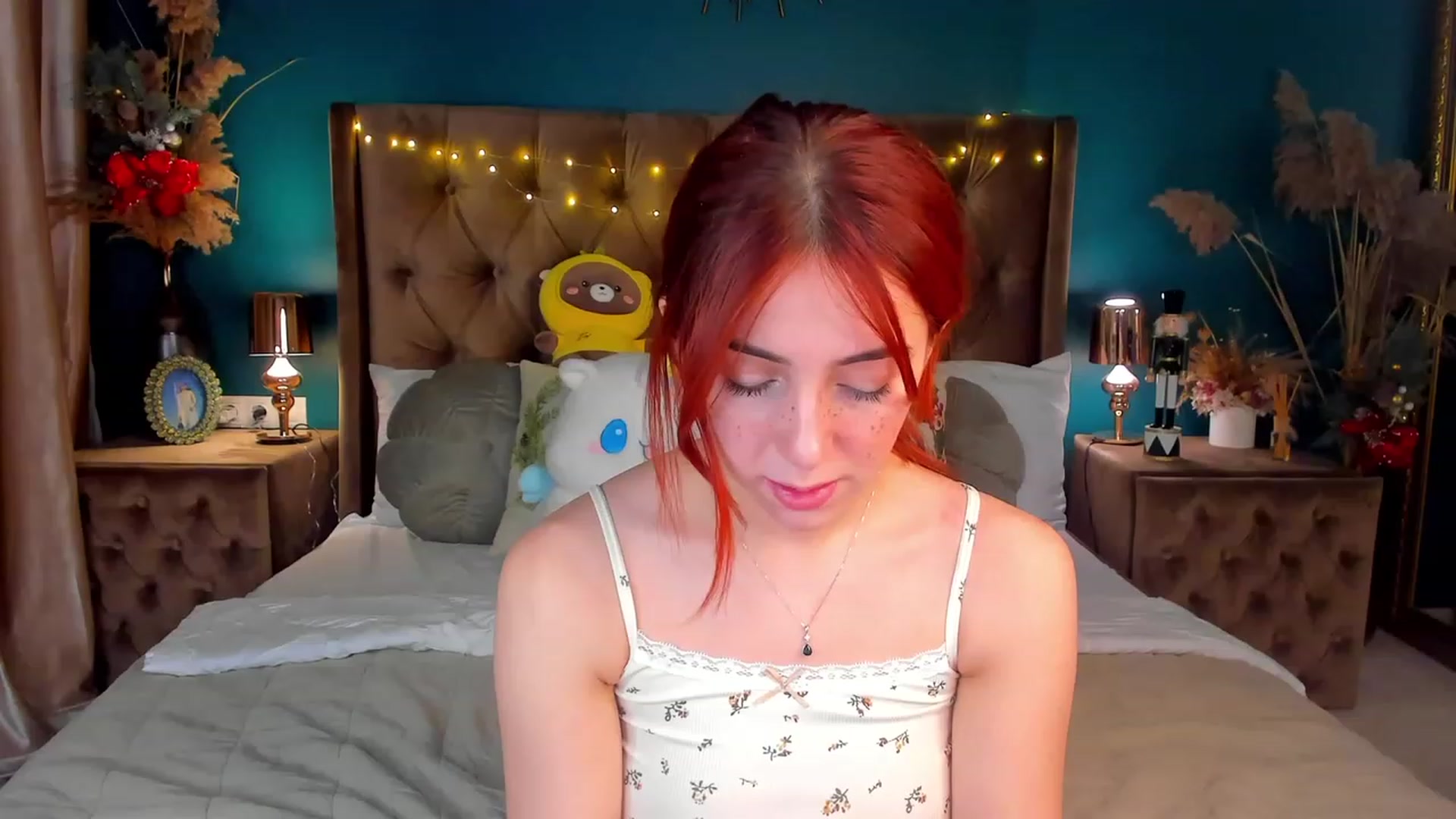 Gallery image thumbnail from ElsaYoung's myfreecams stream on, 01/11/2024, 14:32 image 15 of 20