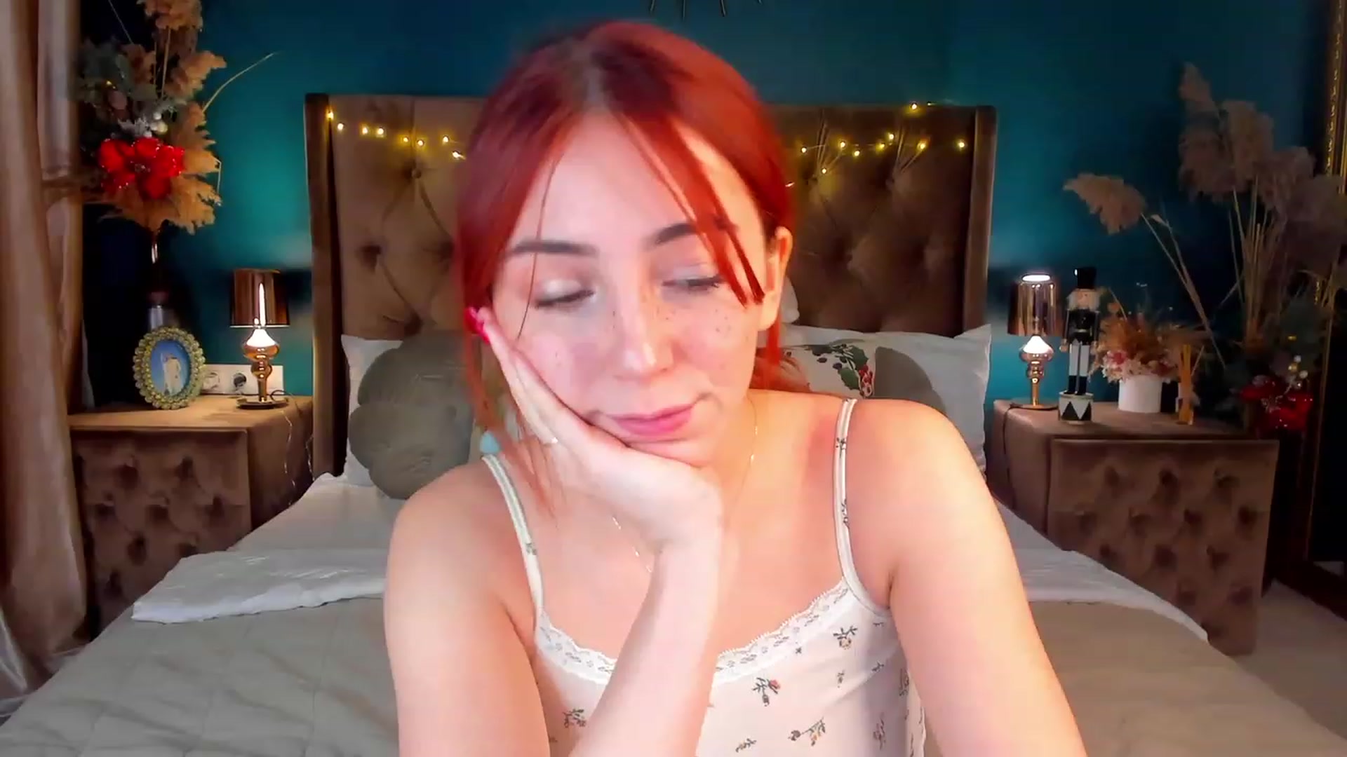 Gallery image thumbnail from ElsaYoung's myfreecams stream on, 01/11/2024, 14:32 image 9 of 20