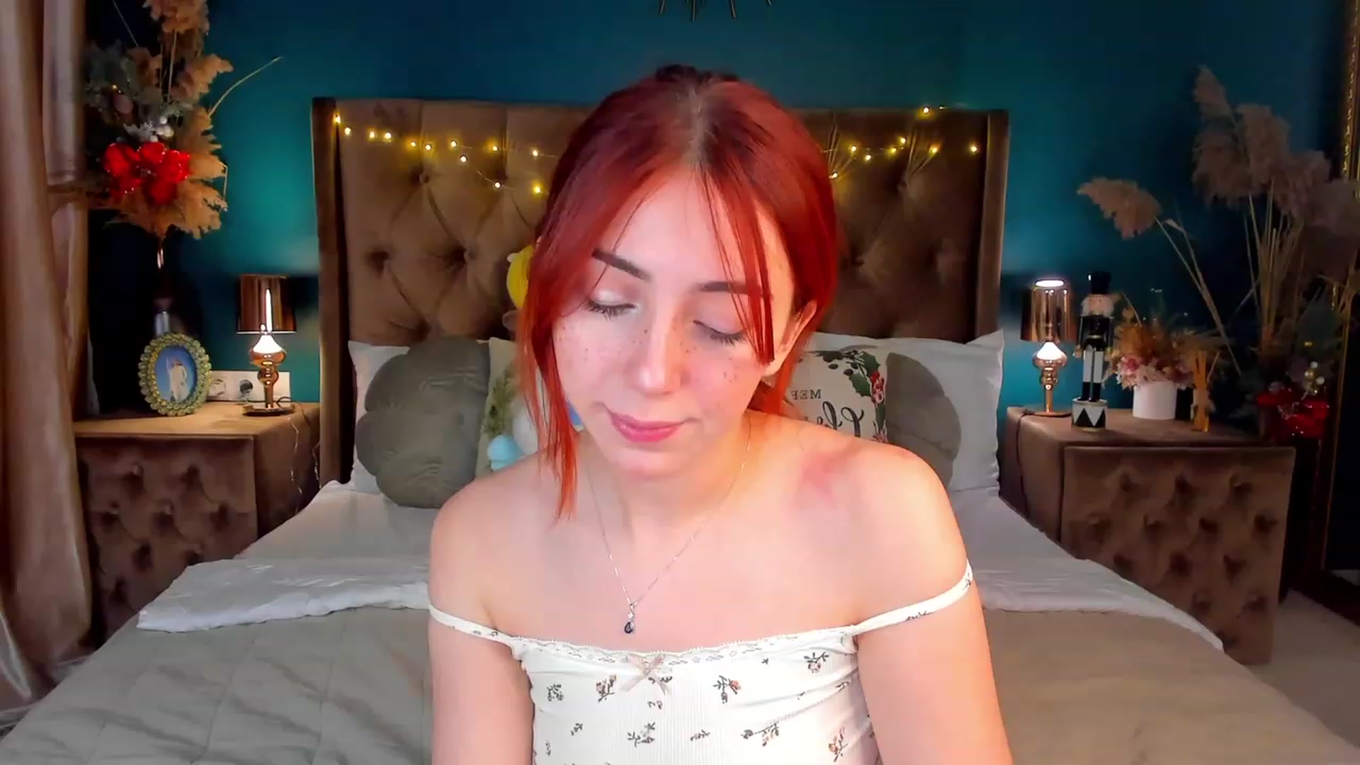 Gallery image thumbnail from ElsaYoung's myfreecams stream on, 01/11/2024, 14:32 image 6 of 20