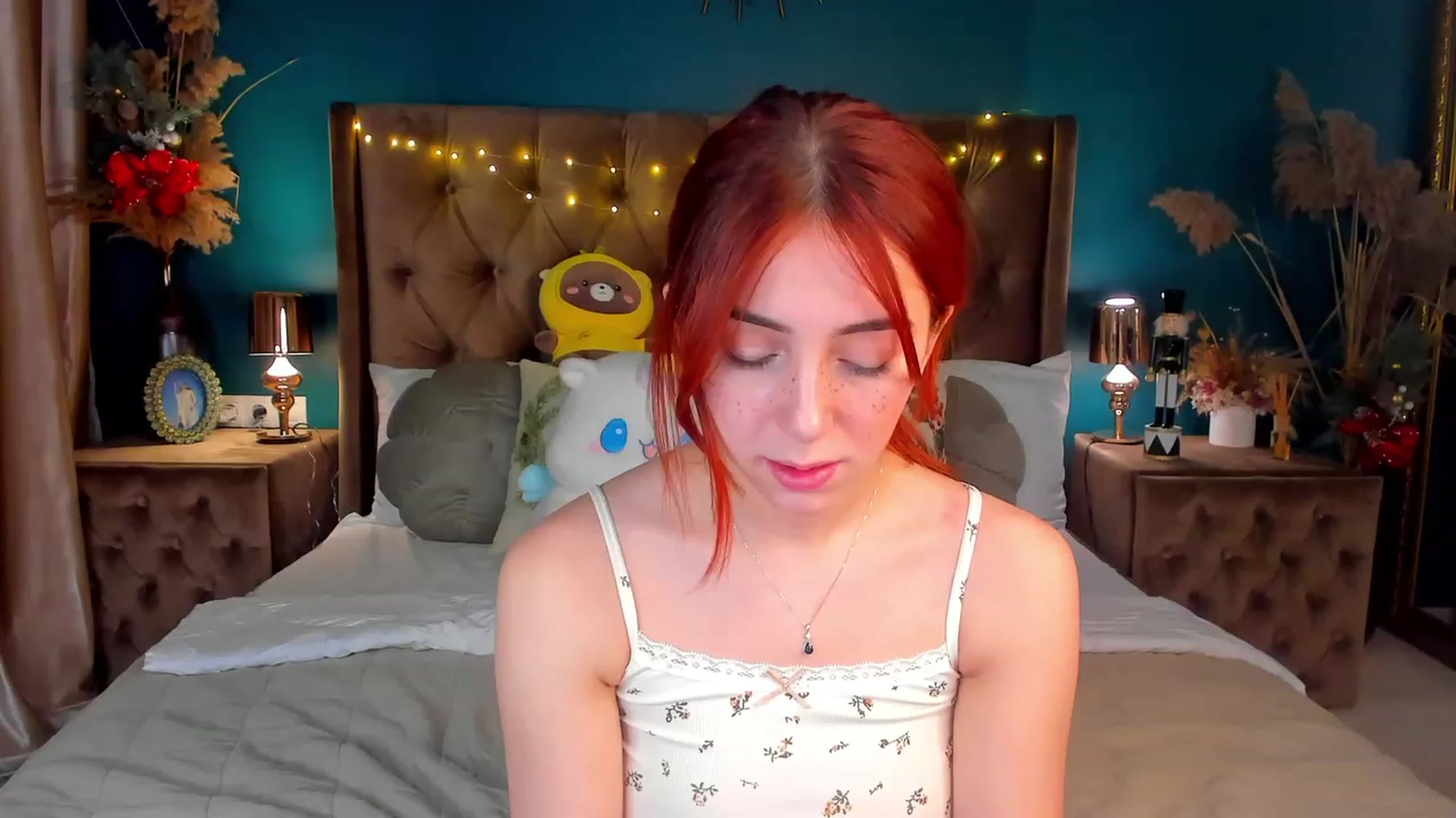 Gallery image thumbnail from ElsaYoung's myfreecams stream on, 01/11/2024, 14:32 image 14 of 20