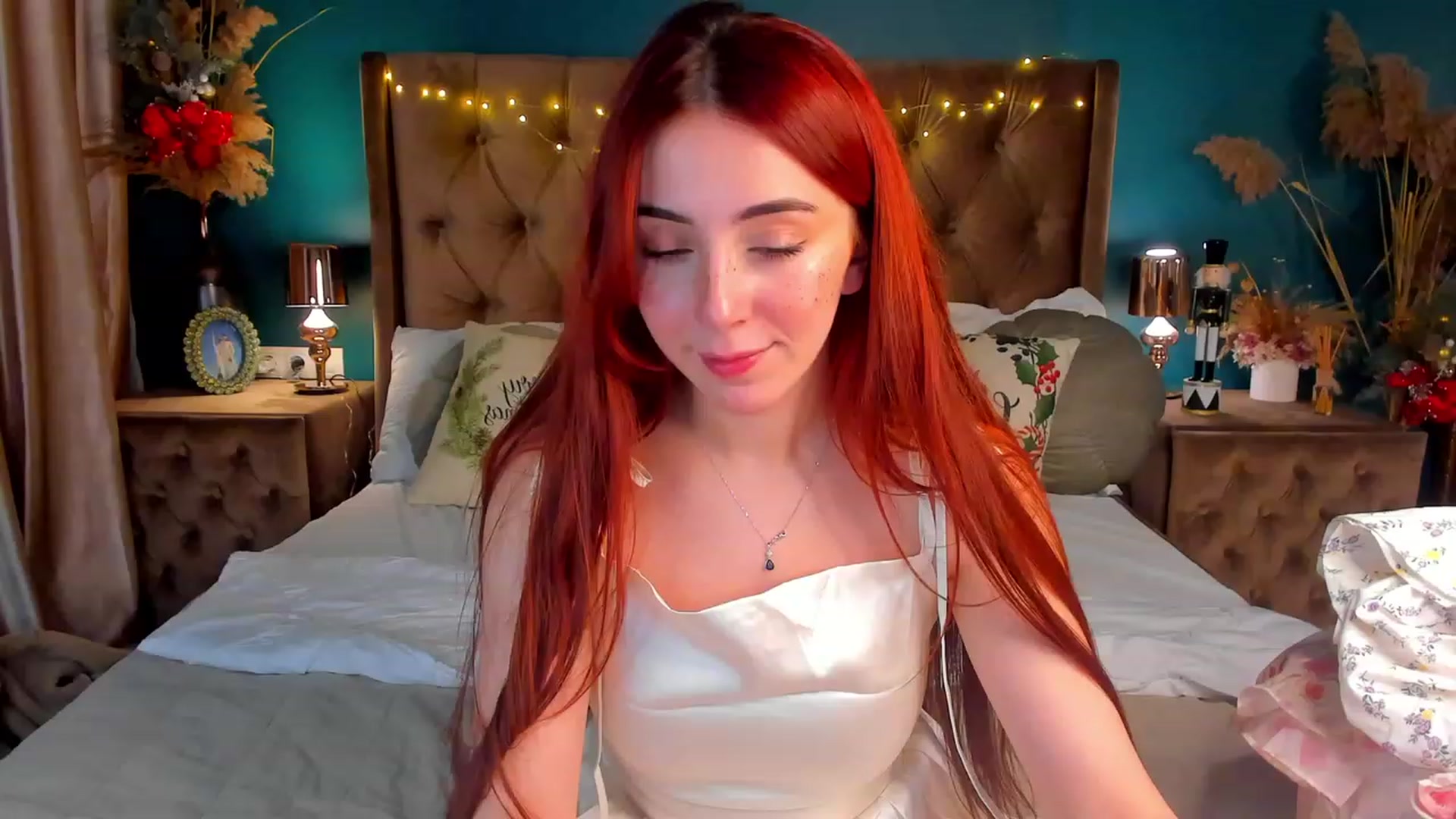Gallery image thumbnail from ElsaYoung's myfreecams stream on, 01/12/2024, 12:29 image 6 of 20