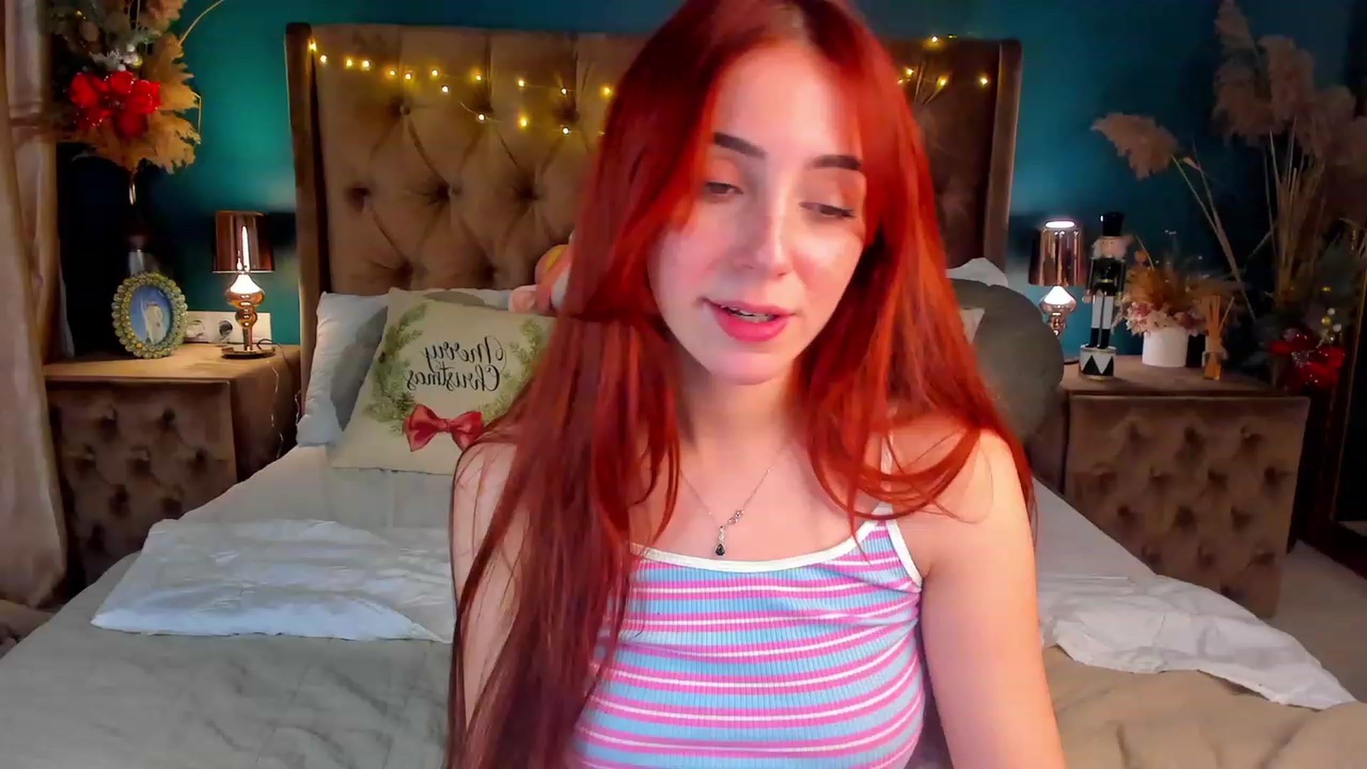 Gallery image thumbnail from ElsaYoung's myfreecams stream on, 01/12/2024, 15:05 image 8 of 20