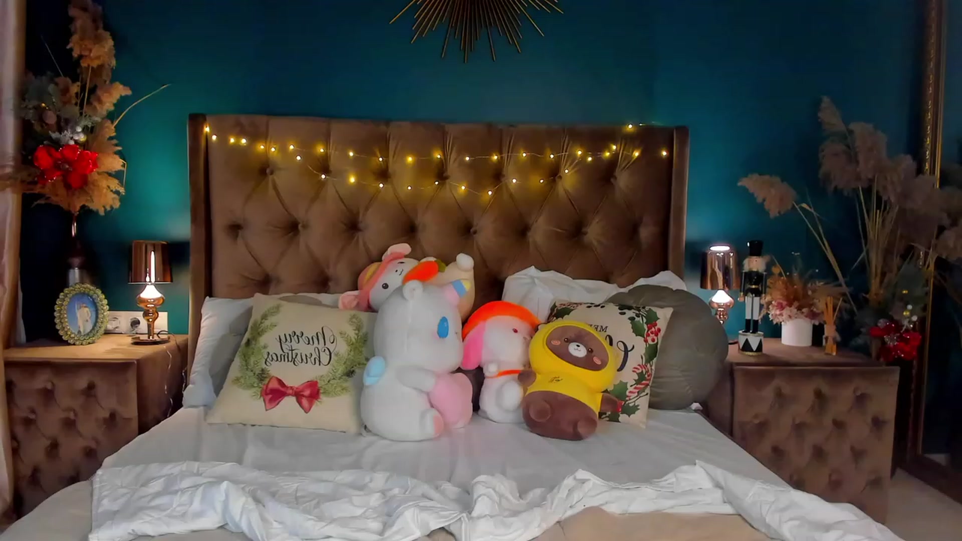 Gallery image thumbnail from ElsaYoung's myfreecams stream on, 01/12/2024, 15:05 image 20 of 20
