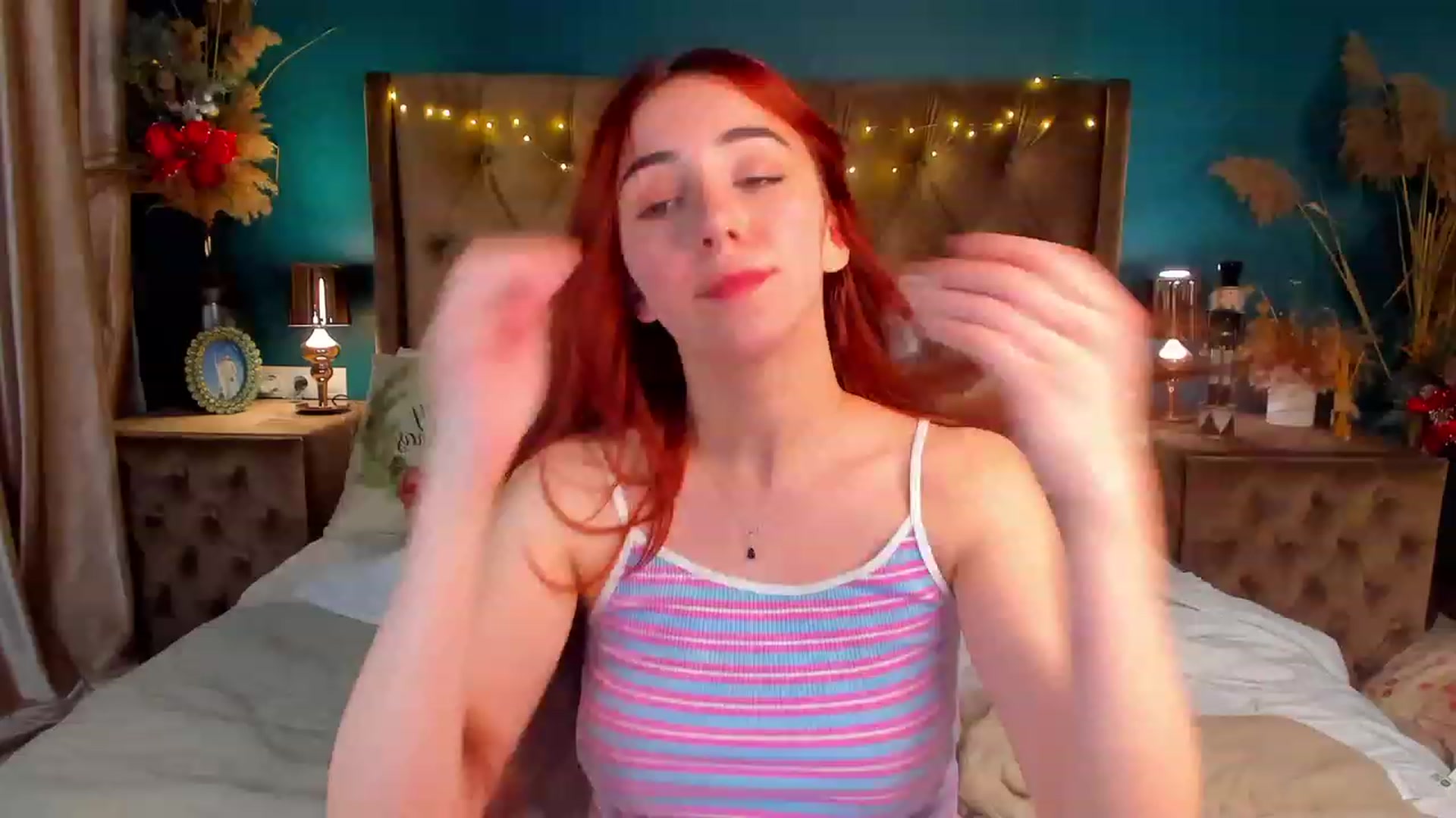 Gallery image thumbnail from ElsaYoung's myfreecams stream on, 01/12/2024, 19:13 image 3 of 20
