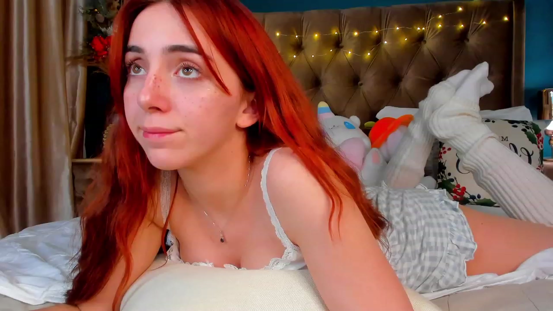 Gallery image thumbnail from ElsaYoung's myfreecams stream on, 01/13/2024, 17:19 image 8 of 20