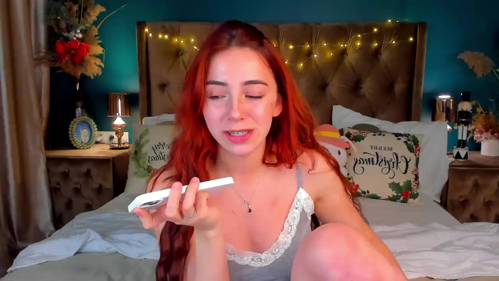 Gallery image thumbnail from ElsaYoung's myfreecams stream on, 01/14/2024, 15:46 image 3 of 20