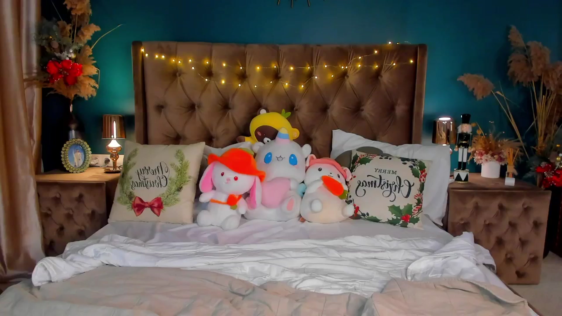 Gallery image thumbnail from ElsaYoung's myfreecams stream on, 01/14/2024, 19:41 image 19 of 20