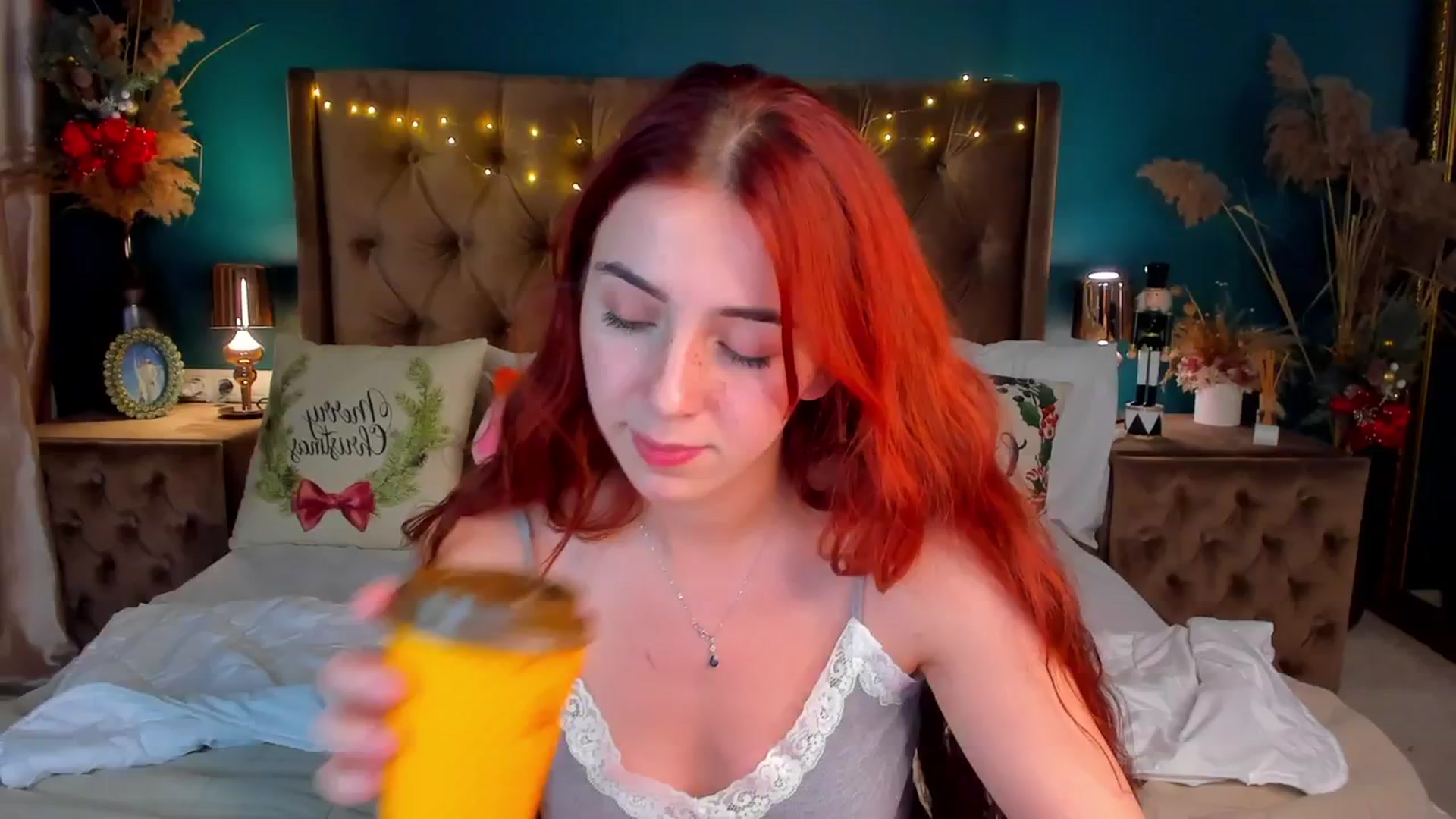 Gallery image thumbnail from ElsaYoung's myfreecams stream on, 01/14/2024, 20:56 image 13 of 20