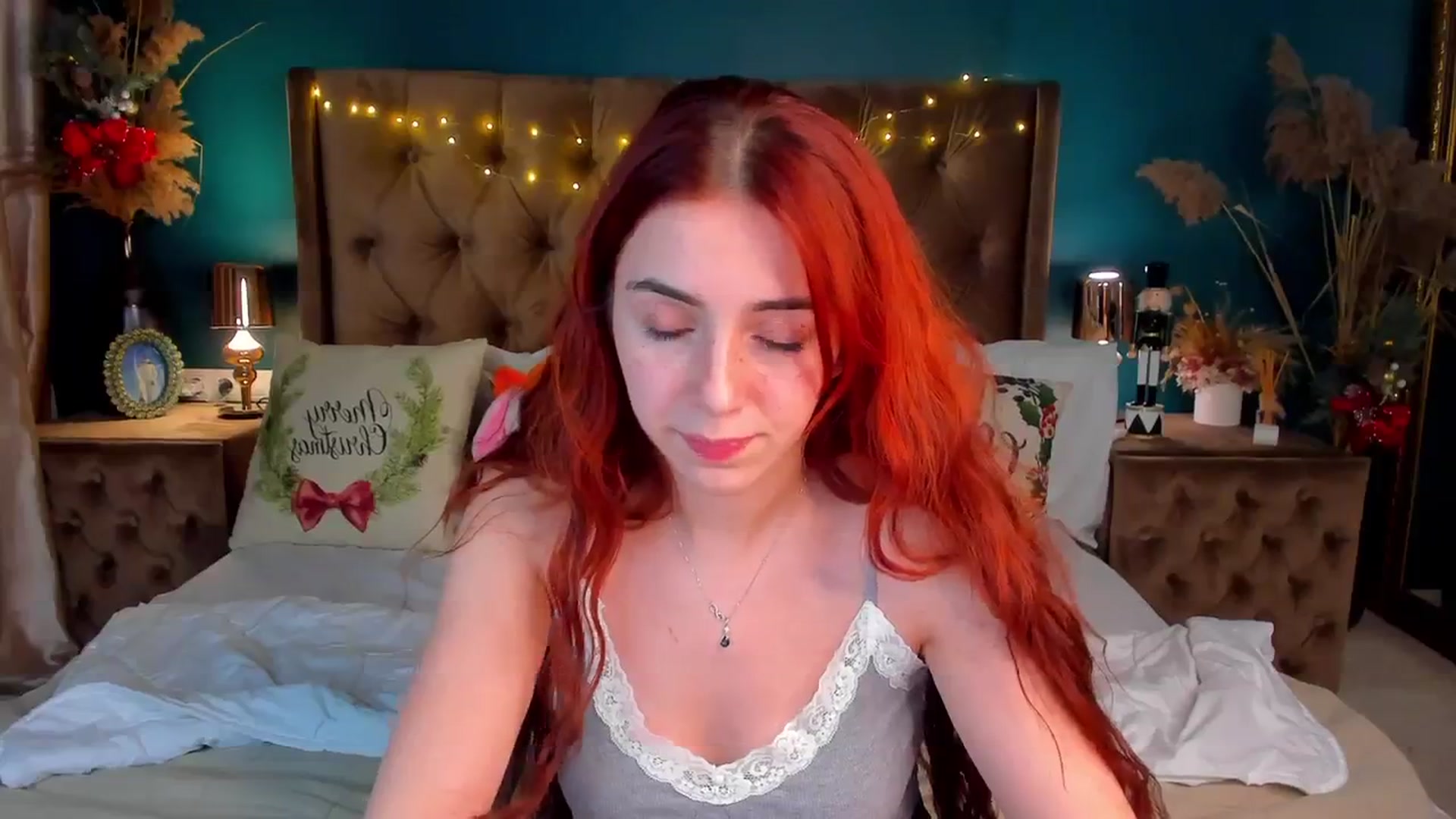 Gallery image thumbnail from ElsaYoung's myfreecams stream on, 01/14/2024, 20:56 image 14 of 20