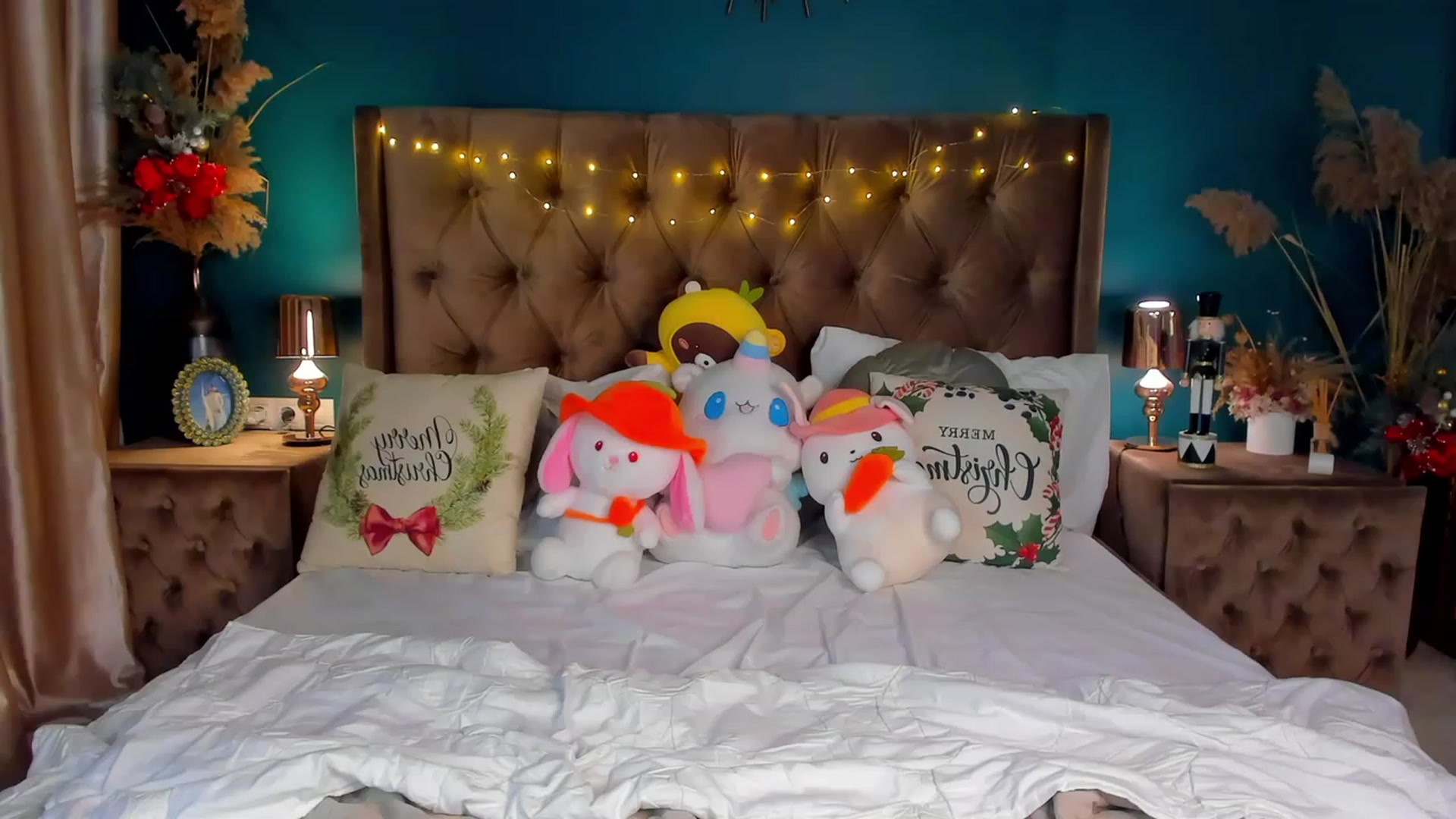Gallery image thumbnail from ElsaYoung's myfreecams stream on, 01/15/2024, 24:01 image 5 of 20